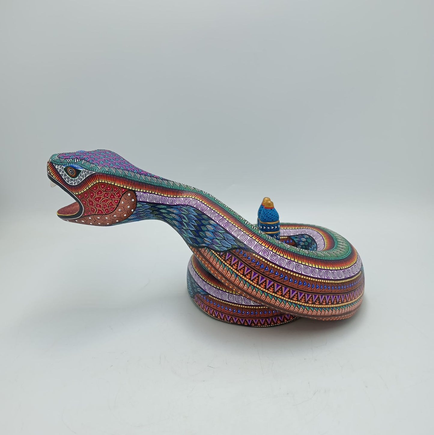 Oaxacan Wood Carving Snake by Manuel Cruz Prudencio PP8053