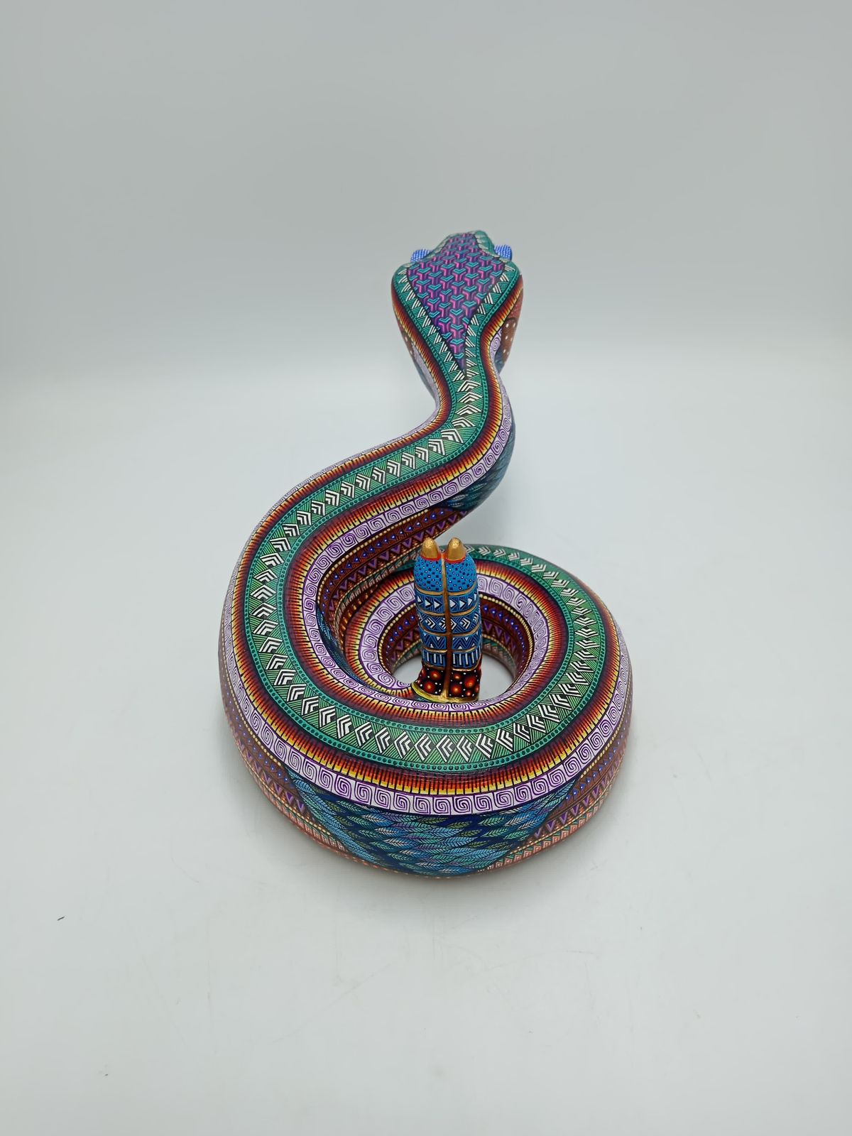 Oaxacan Wood Carving Snake by Manuel Cruz Prudencio PP8053