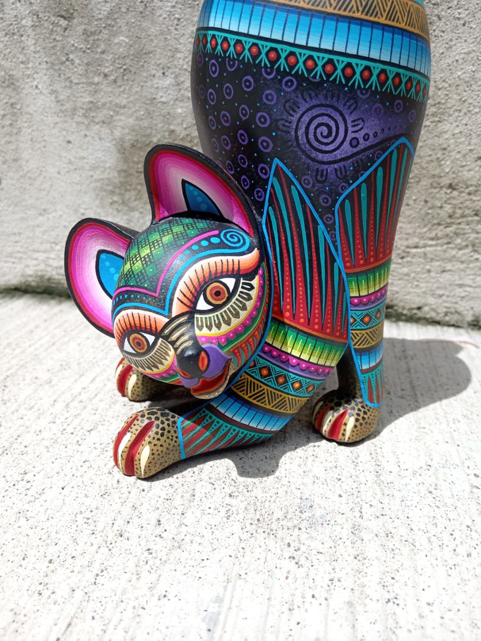 Mexican Oaxacan Wood Carving Cat By Julia Fuentes PP8331
