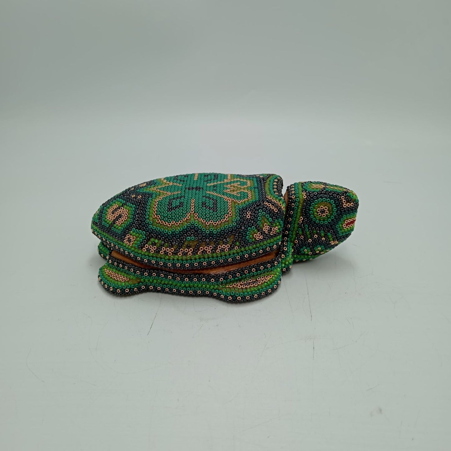 Mexican Huichol Hand Beaded Turtle Jeweler By Isandro Villa Lopez PP8453