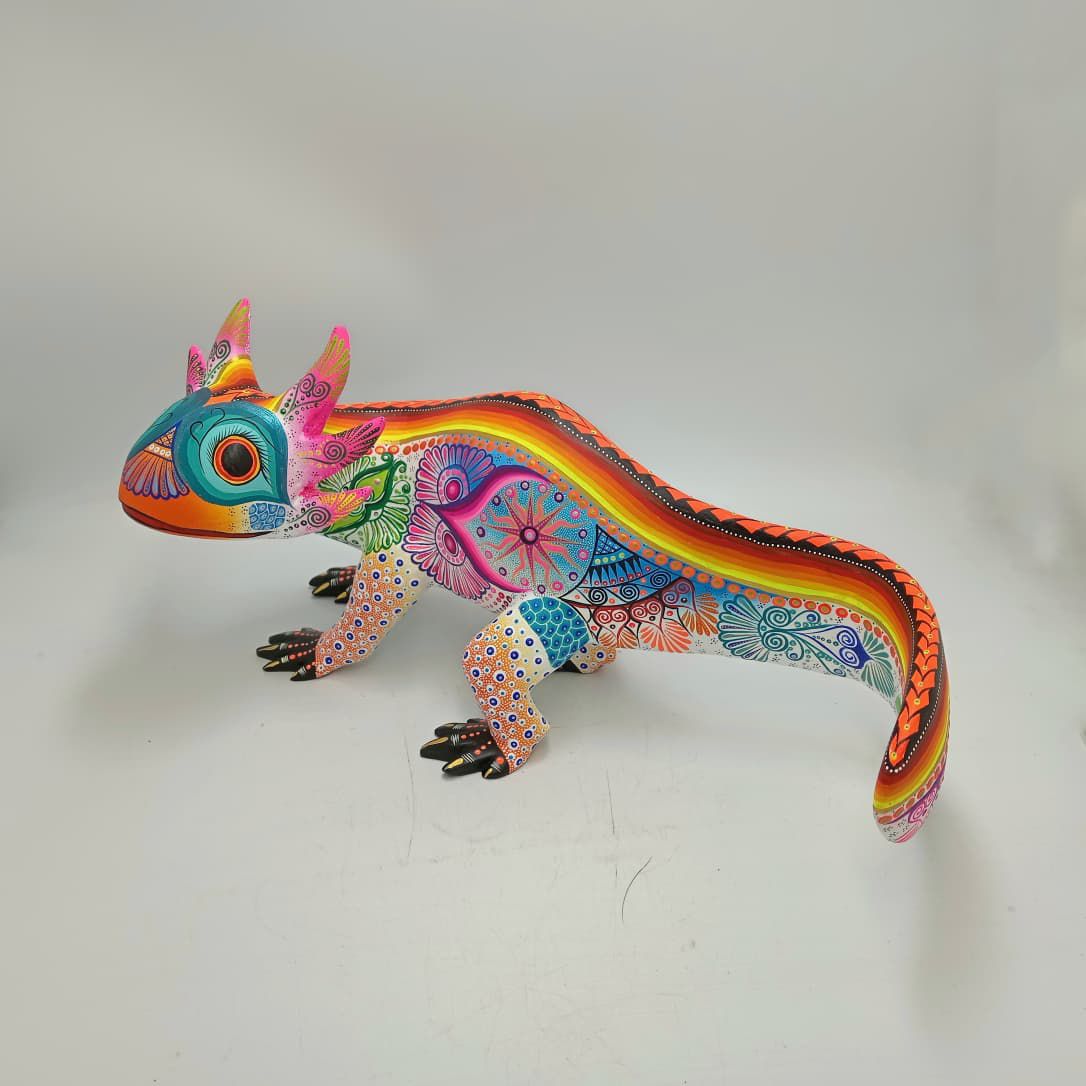 Mexican Folk Art Oaxacan Wood Carving Alebrije Hand Made, Axolote By Luis Sosa PP8502