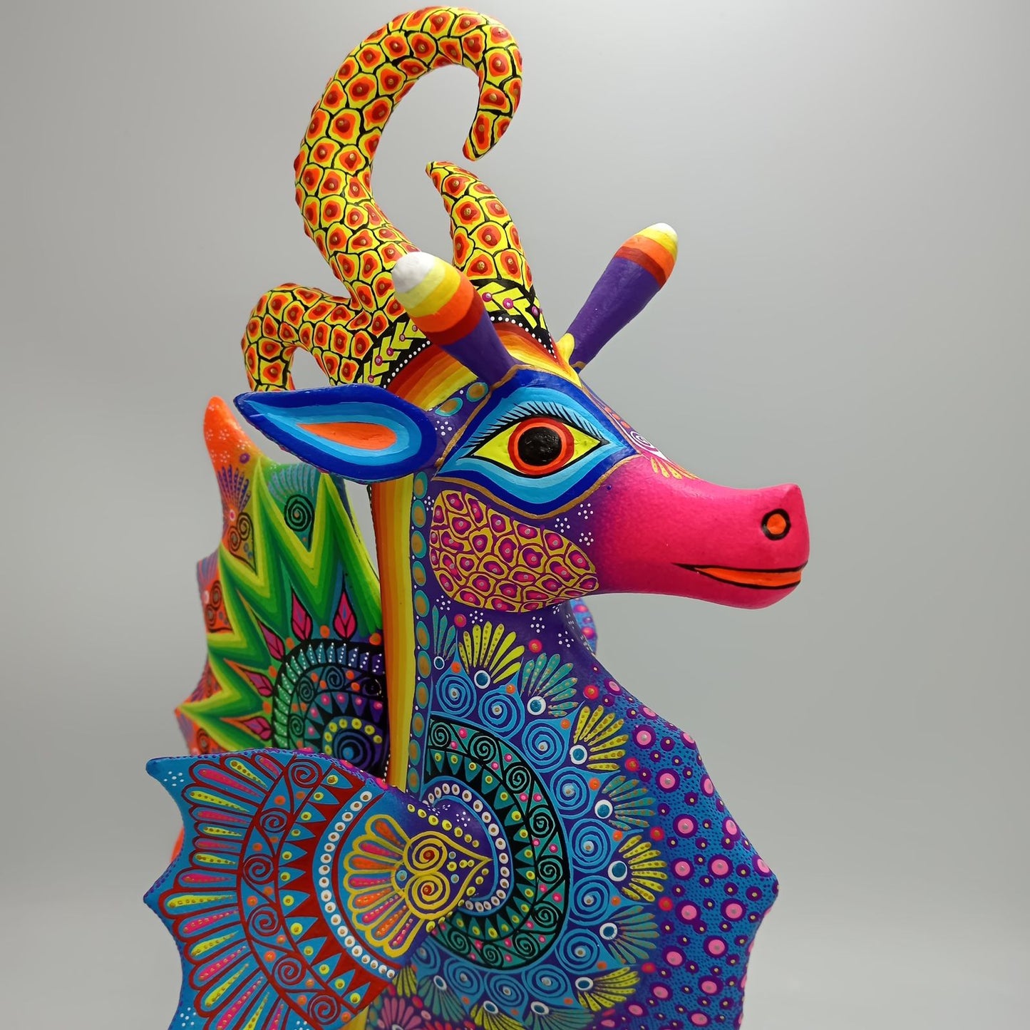 Mexican Folk Art Oaxacan Wood Carving Alebrije Hand Made, Sea Horse By Luis Sosa PP8507