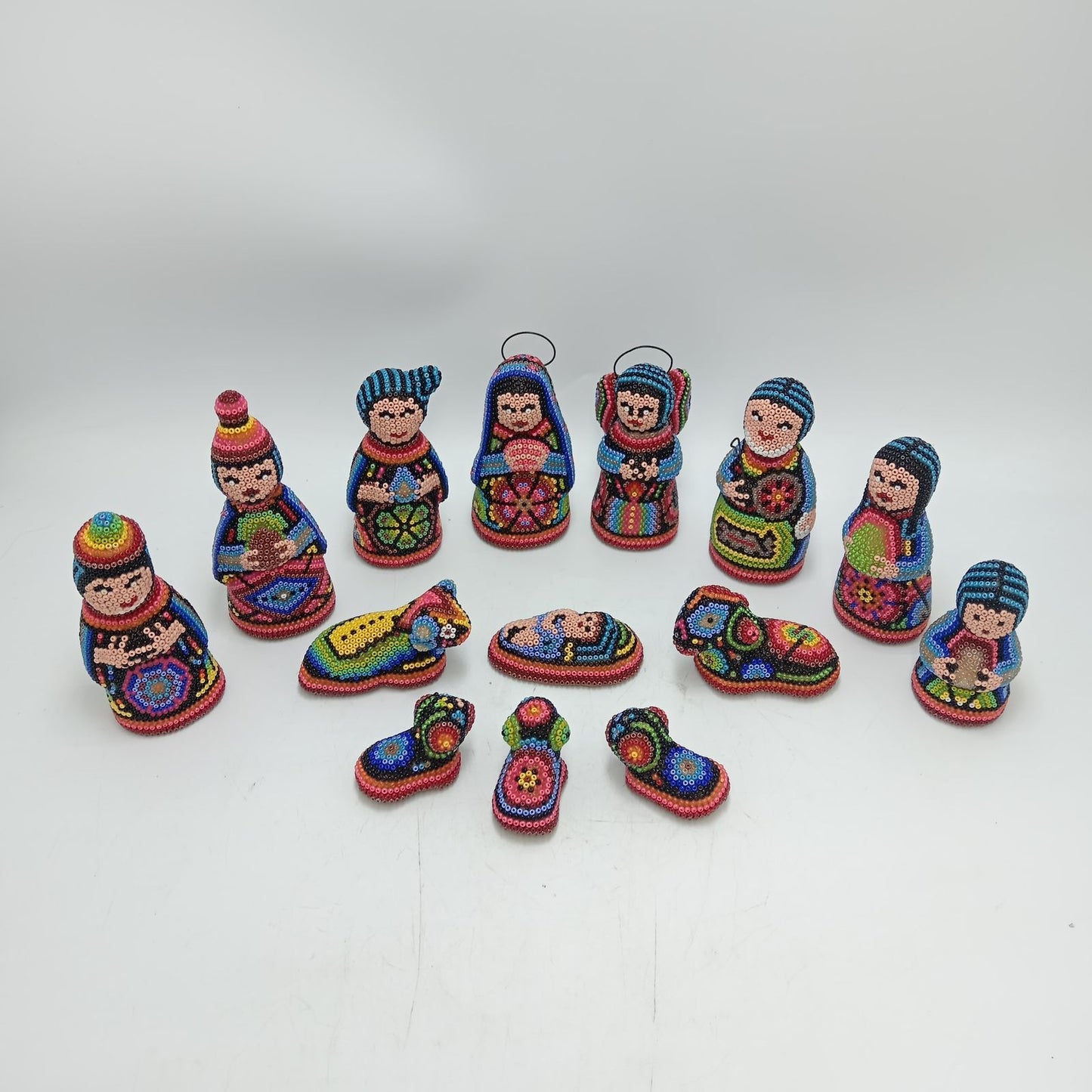 Hand Beaded Huichol Mexican Folk Art Nativity Set By Mayola Villa PP8582