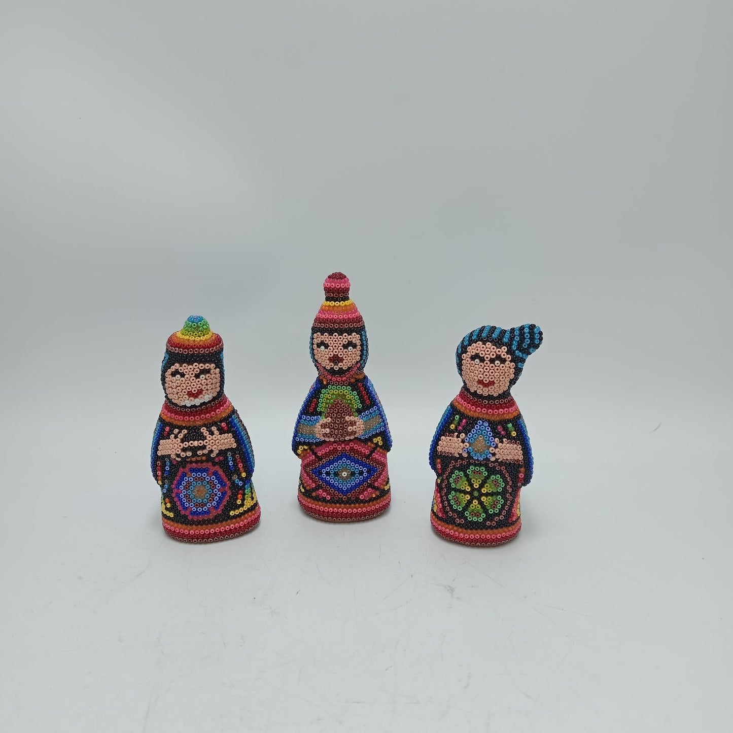 Hand Beaded Huichol Mexican Folk Art Nativity Set By Mayola Villa PP8582