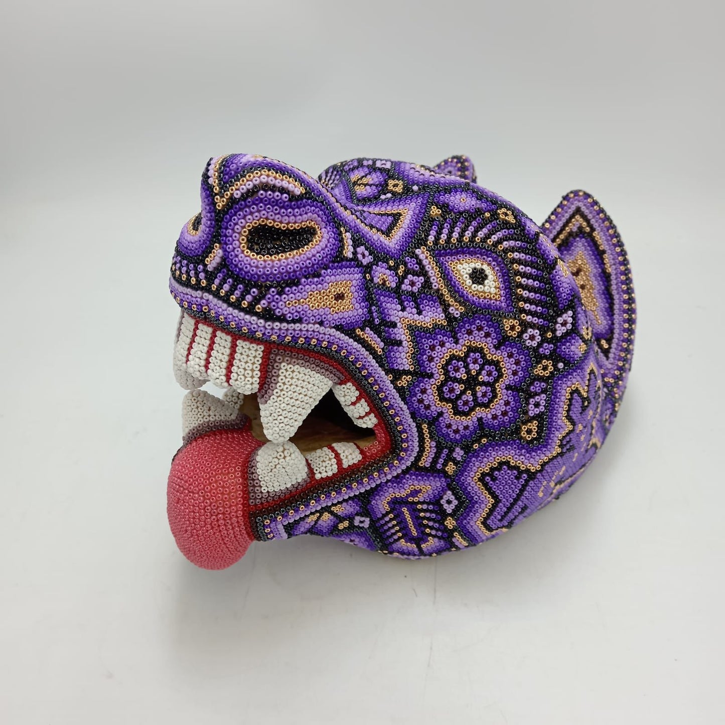 Huichol Mexican Hand Beaded Wolf Head By Isandro Villa Lopez PP8631