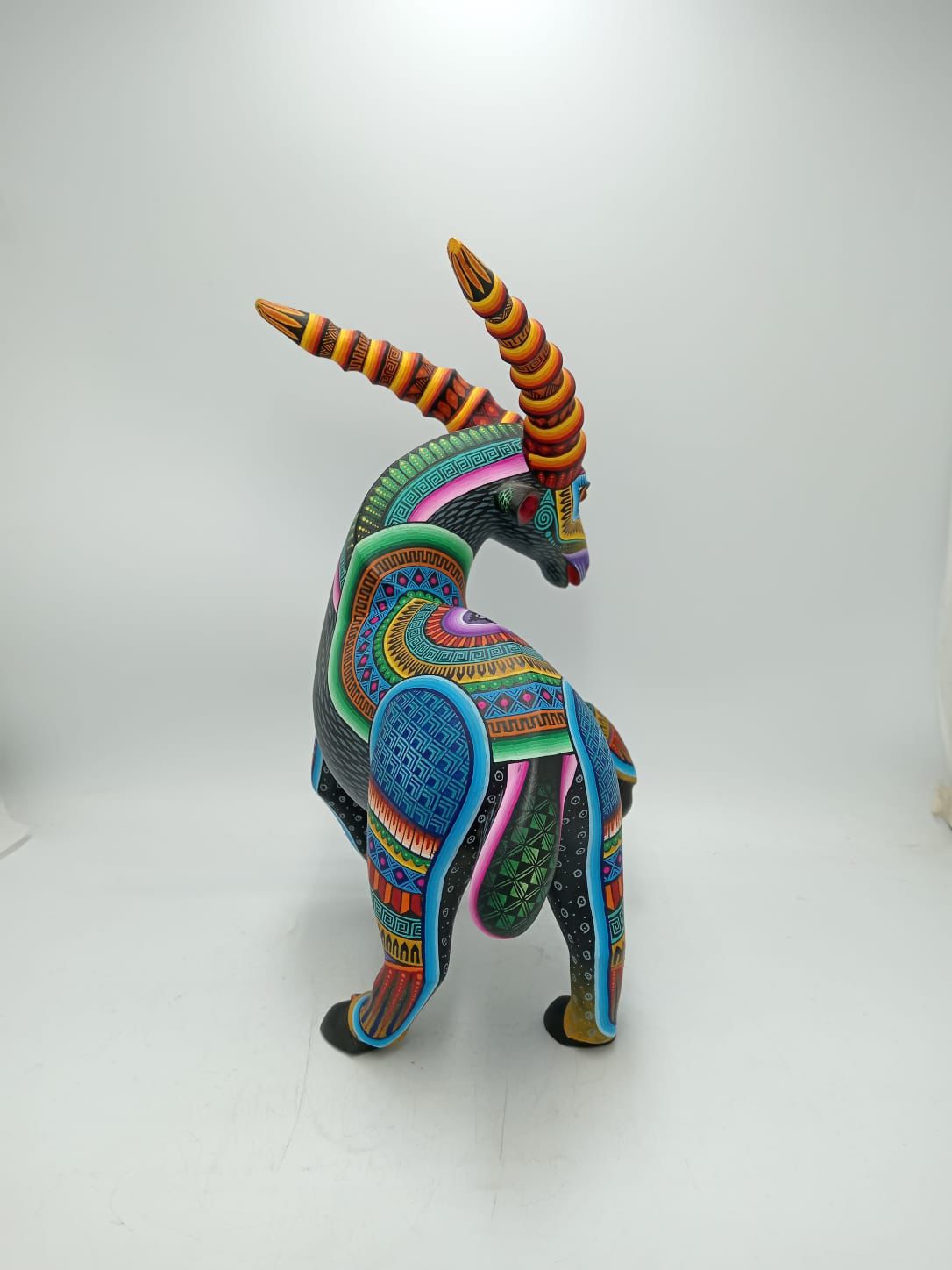 Mexican Oaxacan Wood Carving Goat By Julia Fuentes PP8547