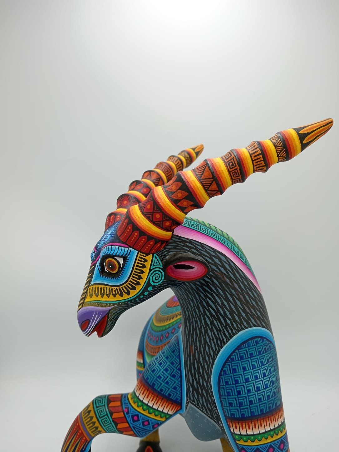 Mexican Oaxacan Wood Carving Goat By Julia Fuentes PP8547
