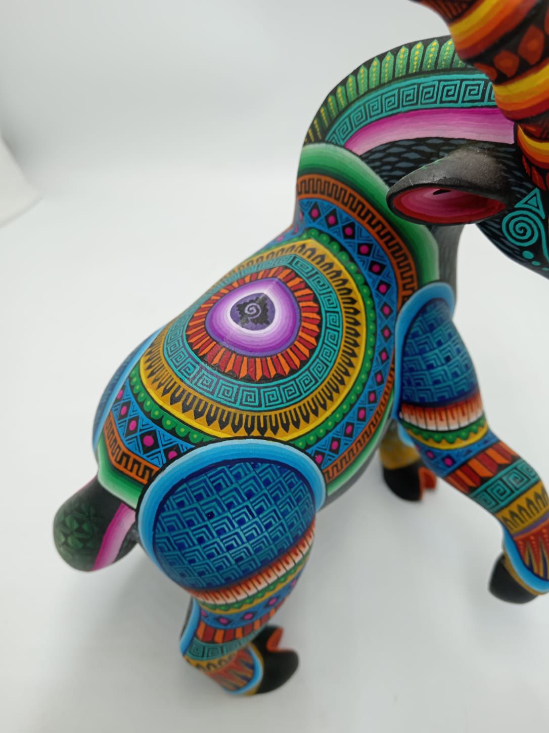 Mexican Oaxacan Wood Carving Goat By Julia Fuentes PP8547
