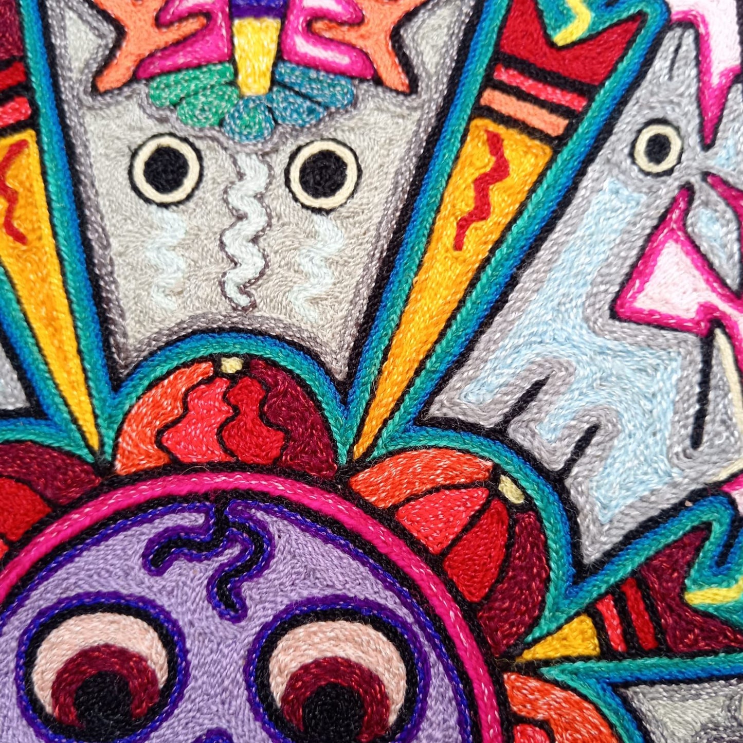 Mexican Folk Art Huichol Indian Yarn Painting by Luis Castro PP8585