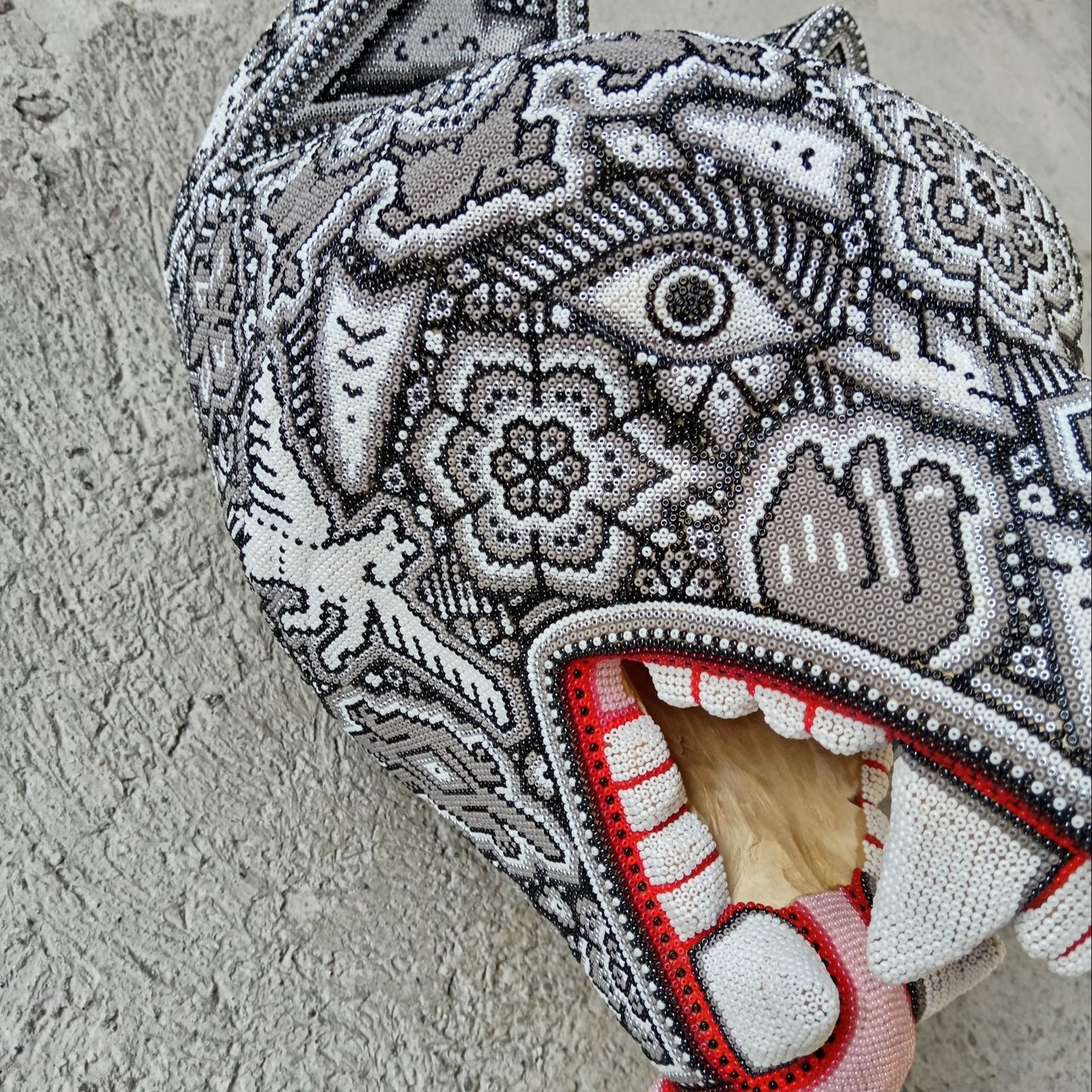 Huichol Mexican Hand Beaded Wolf Head By Isandro Villa Lopez PP8598