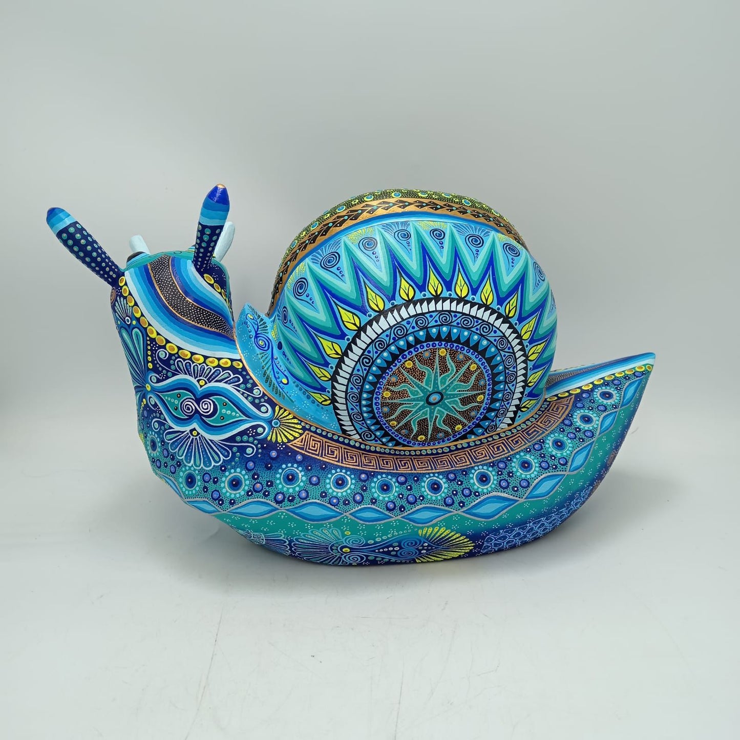 Mexican Folk Art Oaxacan Wood Carving Alebrije Hand Made, Snail By Luis Sosa PP8660