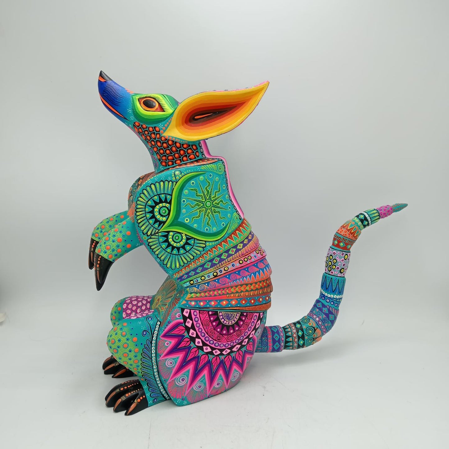 Mexican Folk Art Oaxacan Wood Carving Alebrije Hand Made, Armadillo  By Luis Sosa PP8661