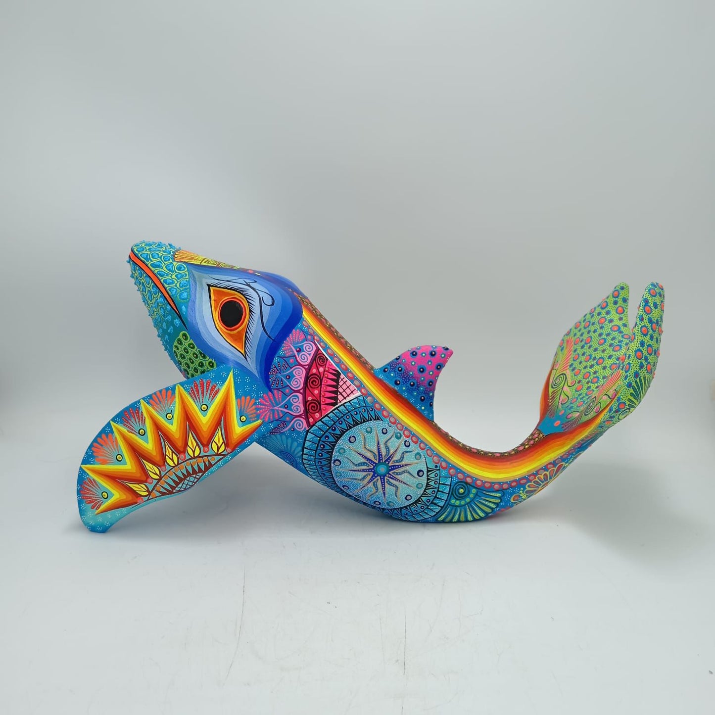Mexican Folk Art Oaxacan Wood Carving Alebrije Hand Made, Whale By Luis Sosa PP8665