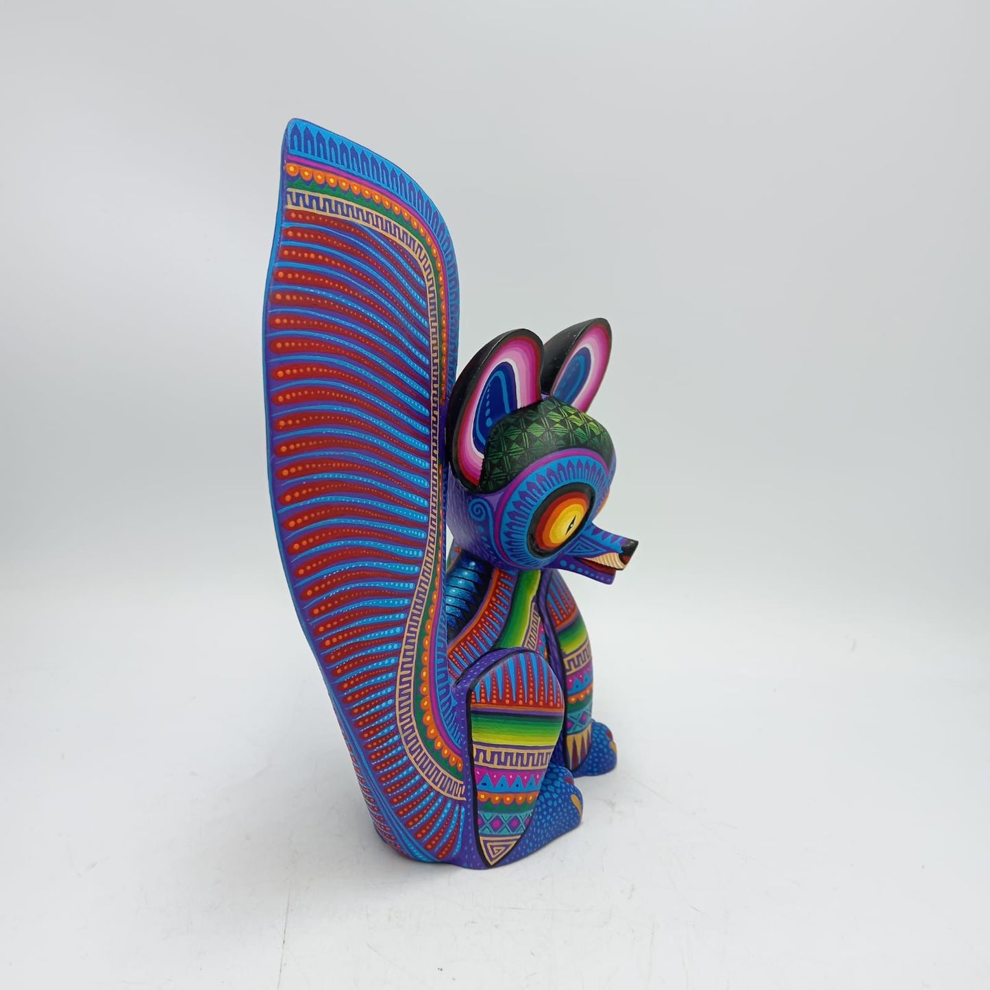 Mexican Oaxacan Wood Carving Lemur By Julia Fuentes PP8699