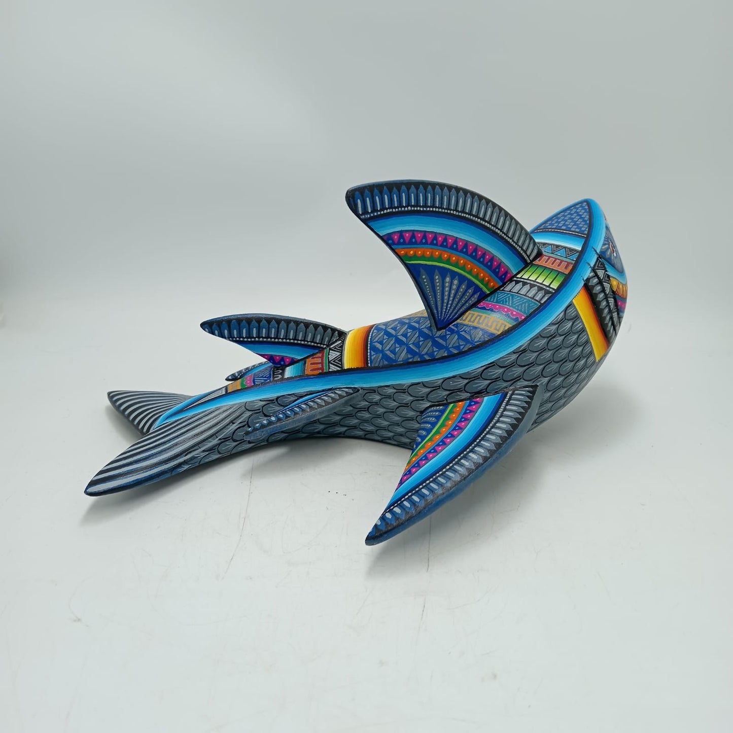 Mexican Oaxacan Wood Carving Shark By Julia Fuentes PP8700