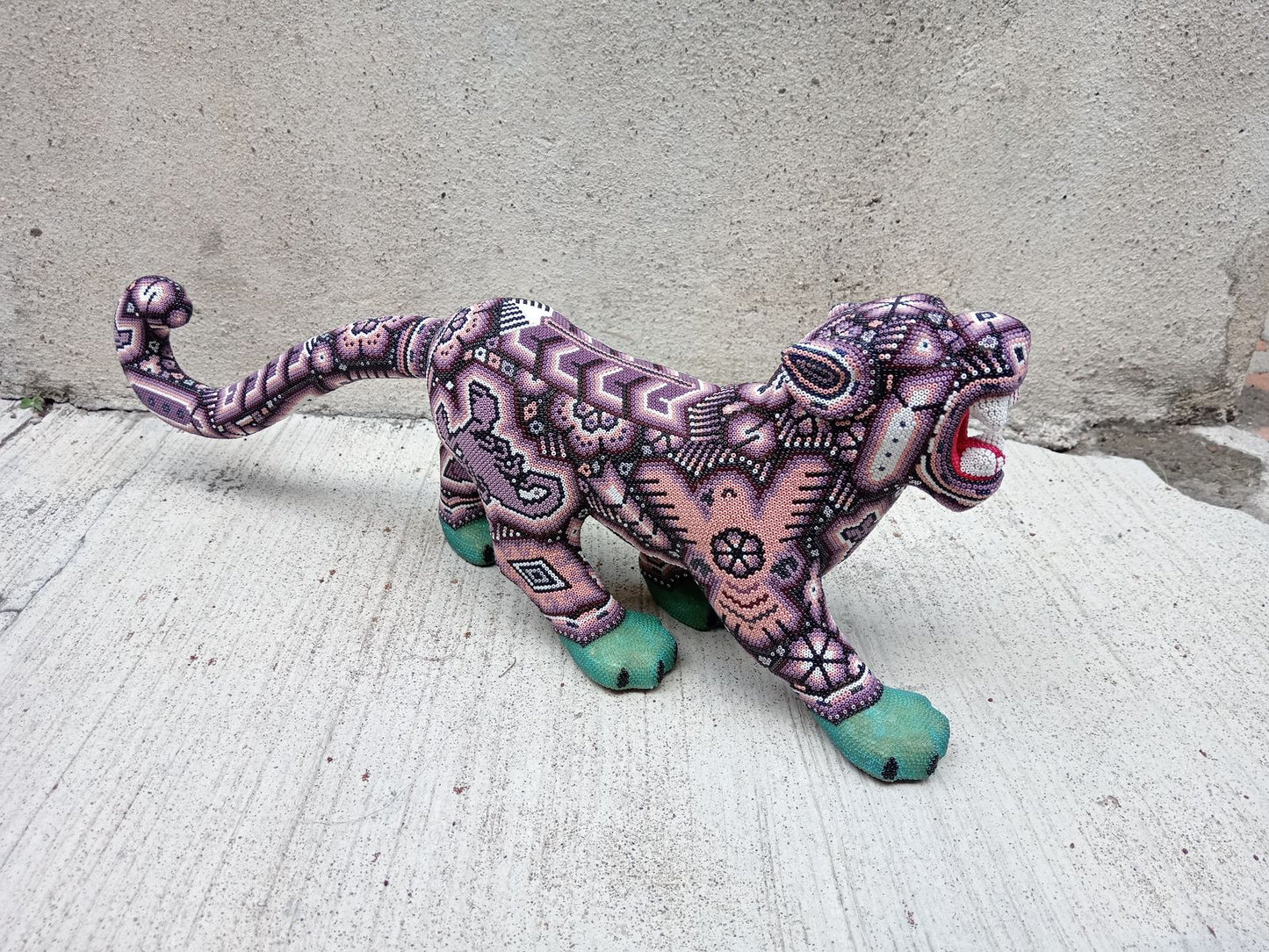 Mexican Huichol Hand Beaded Jaguar By Isandro Villa Lopez PP8762