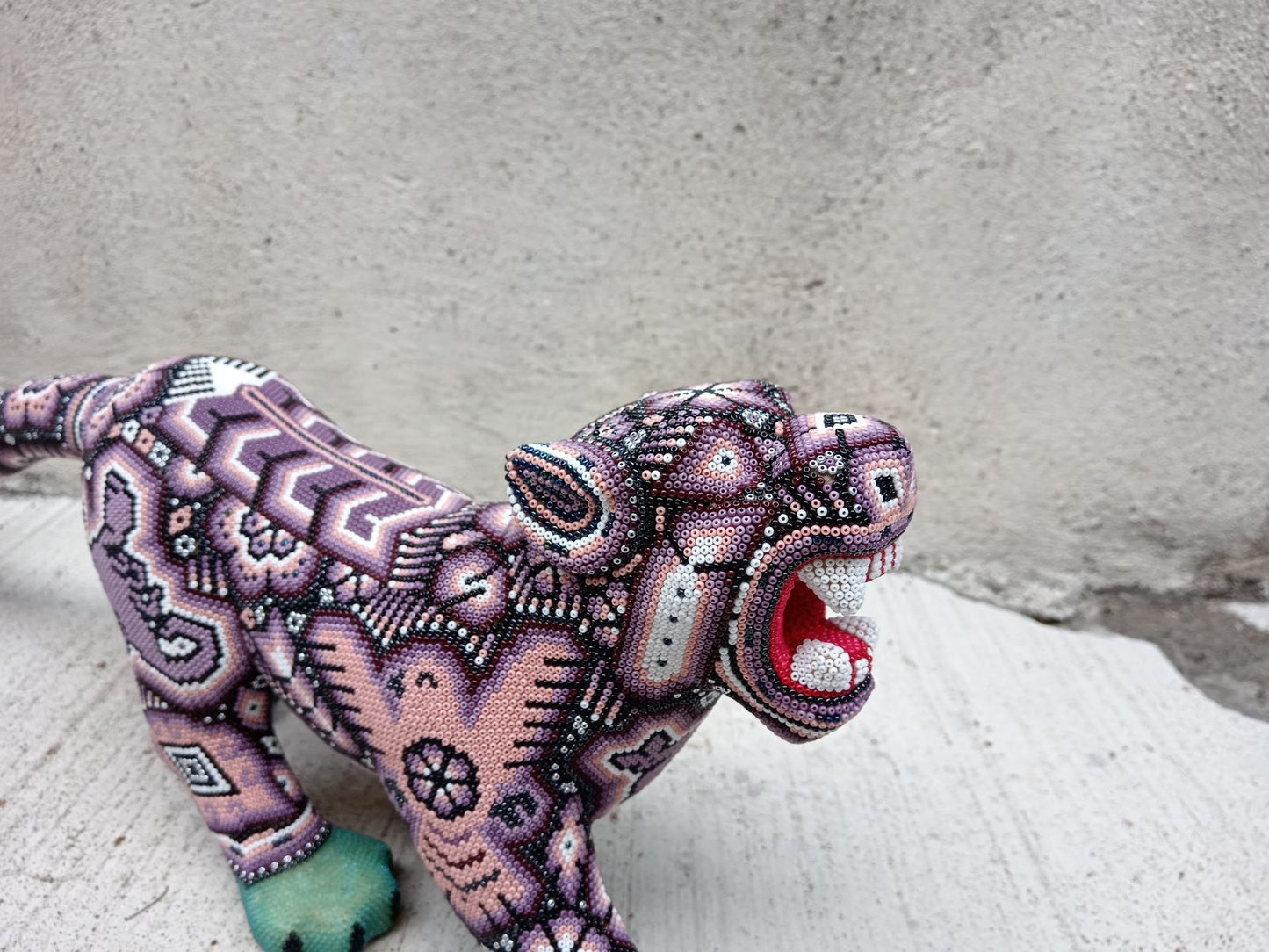 Mexican Huichol Hand Beaded Jaguar By Isandro Villa Lopez PP8762