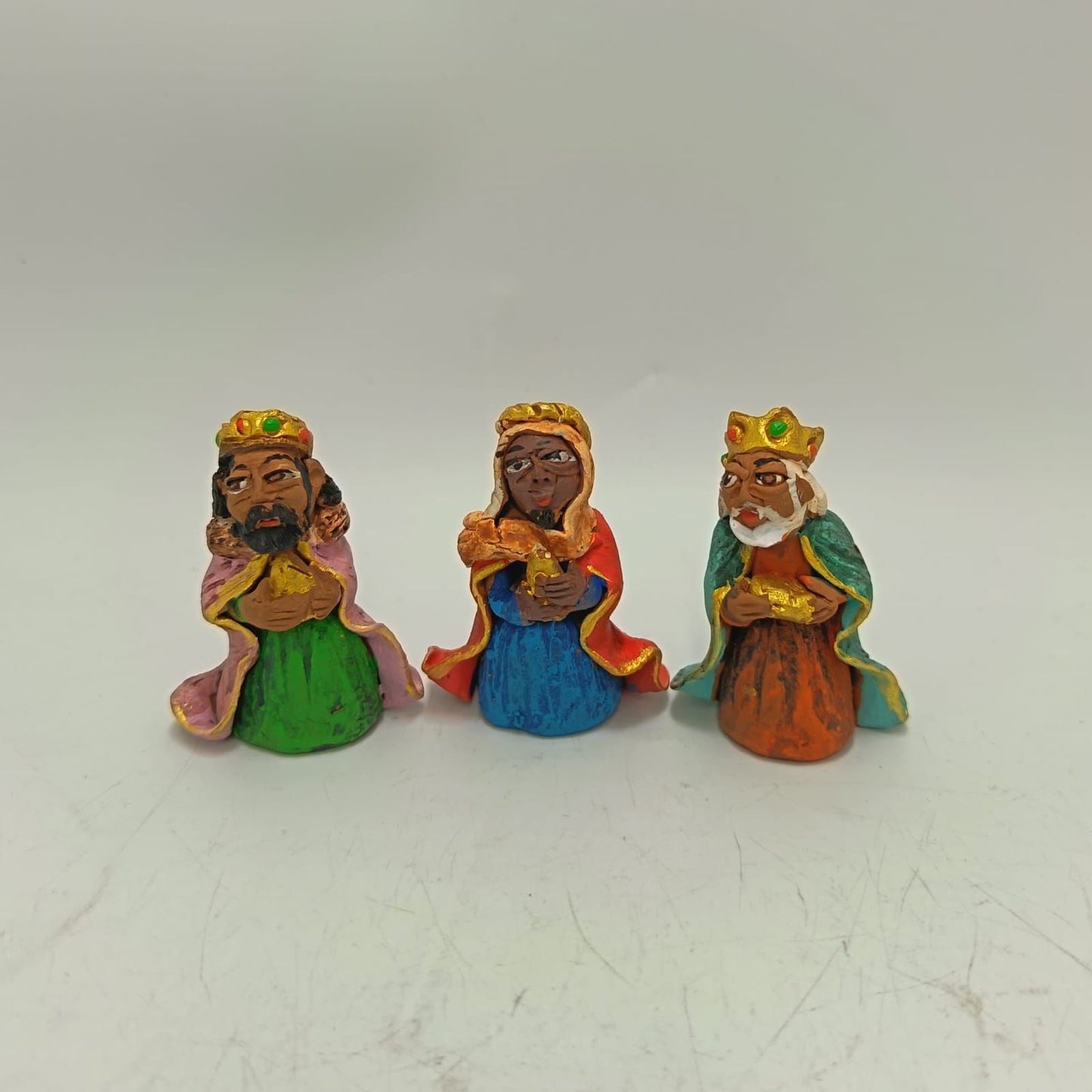 Extraordinary Hand made Painted Nativity Set By Demetrio Aguilar PP8867