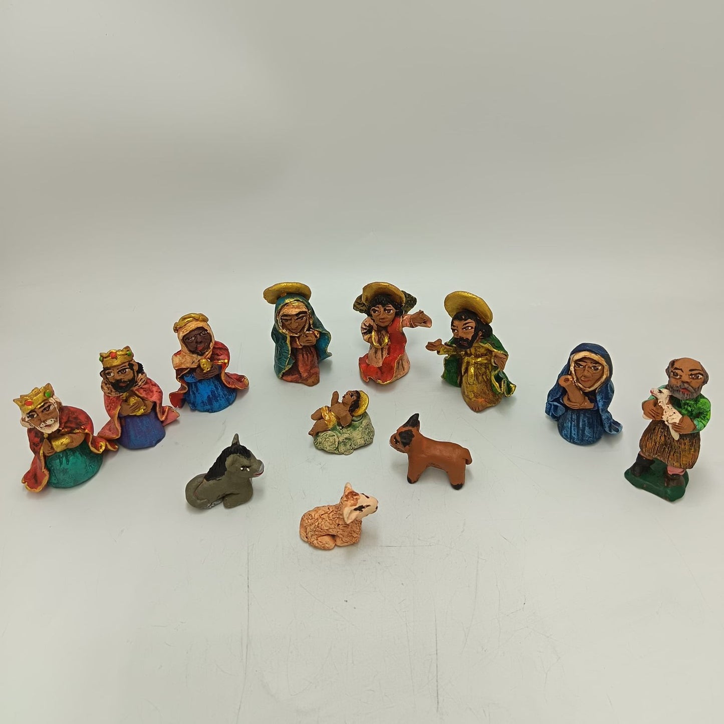Extraordinary Hand made Painted Nativity Set By Demetrio Aguilar PP8868