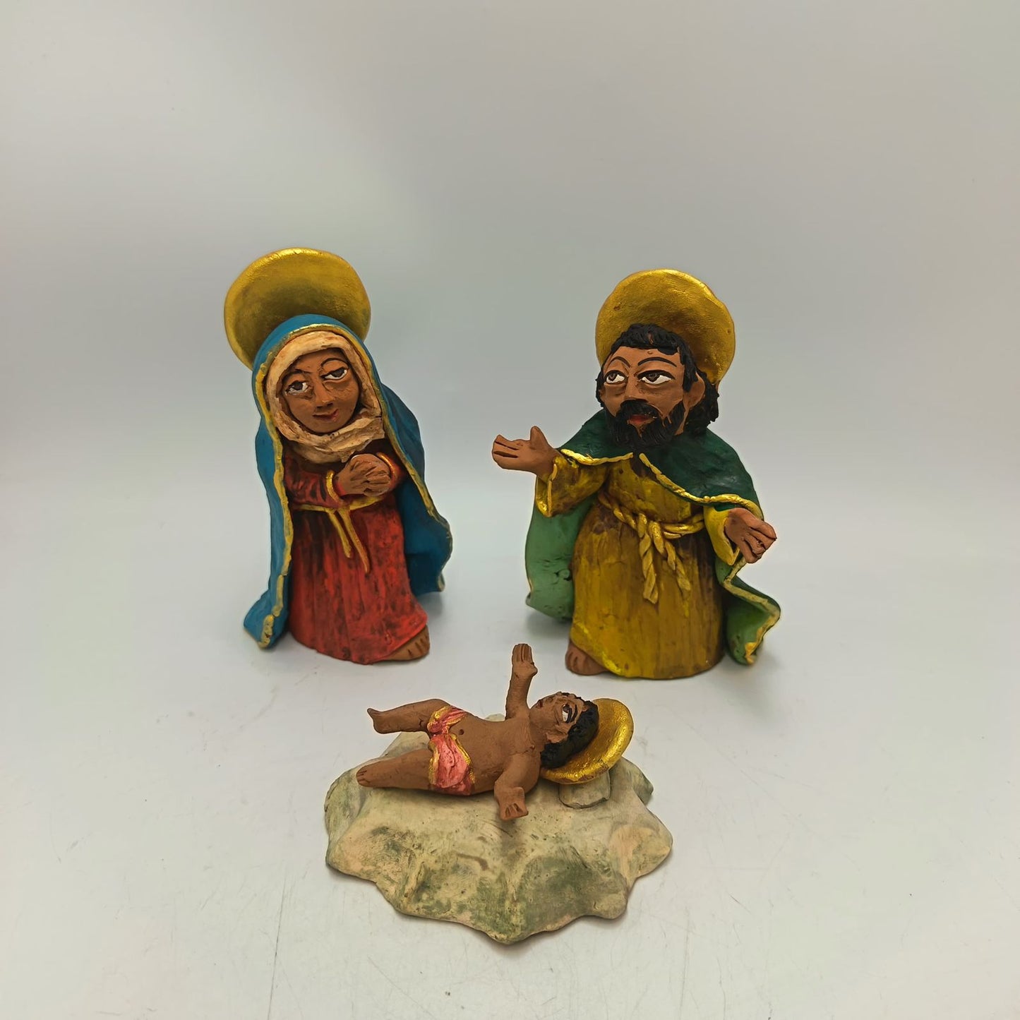 Extraordinary Hand made Painted Nativity Set By Demetrio Aguilar PP8875