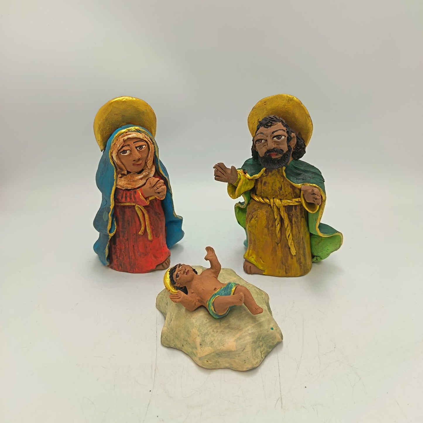 Extraordinary Hand made Painted Nativity Set By Demetrio Aguilar PP8876