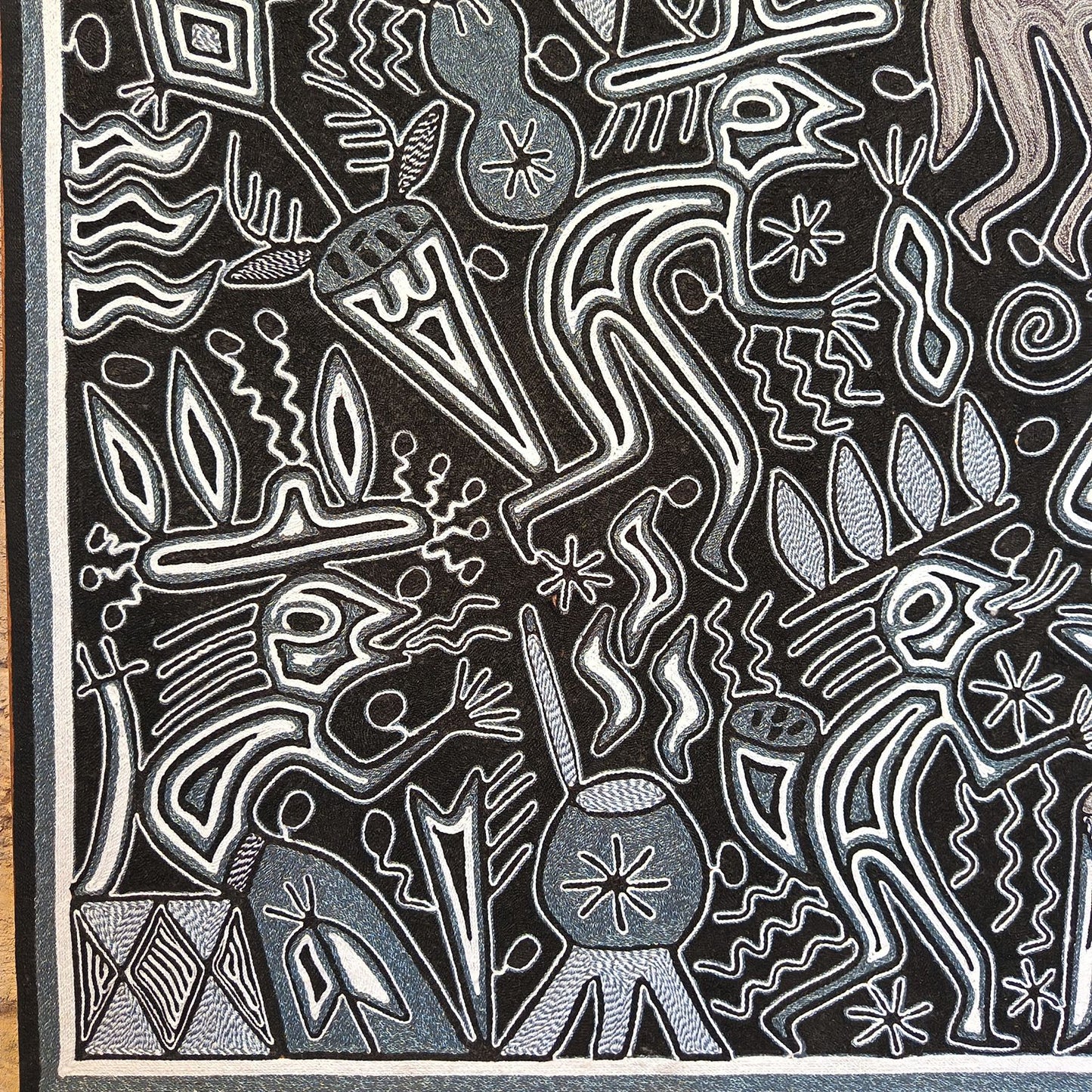 Mexican Folk Art Huichol Yarn Painting by Cooperativa Zitacua PP8905 Oaxaca
