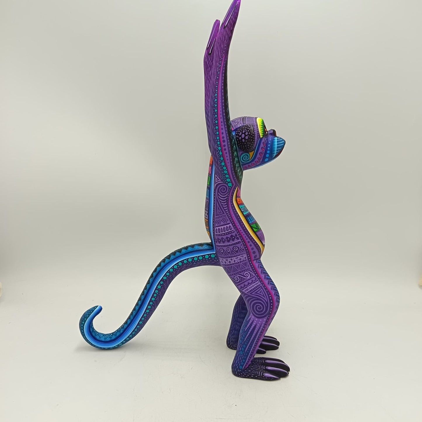 Mexican Oaxacan Wood Carving Monkey By Julia Fuentes PP9006