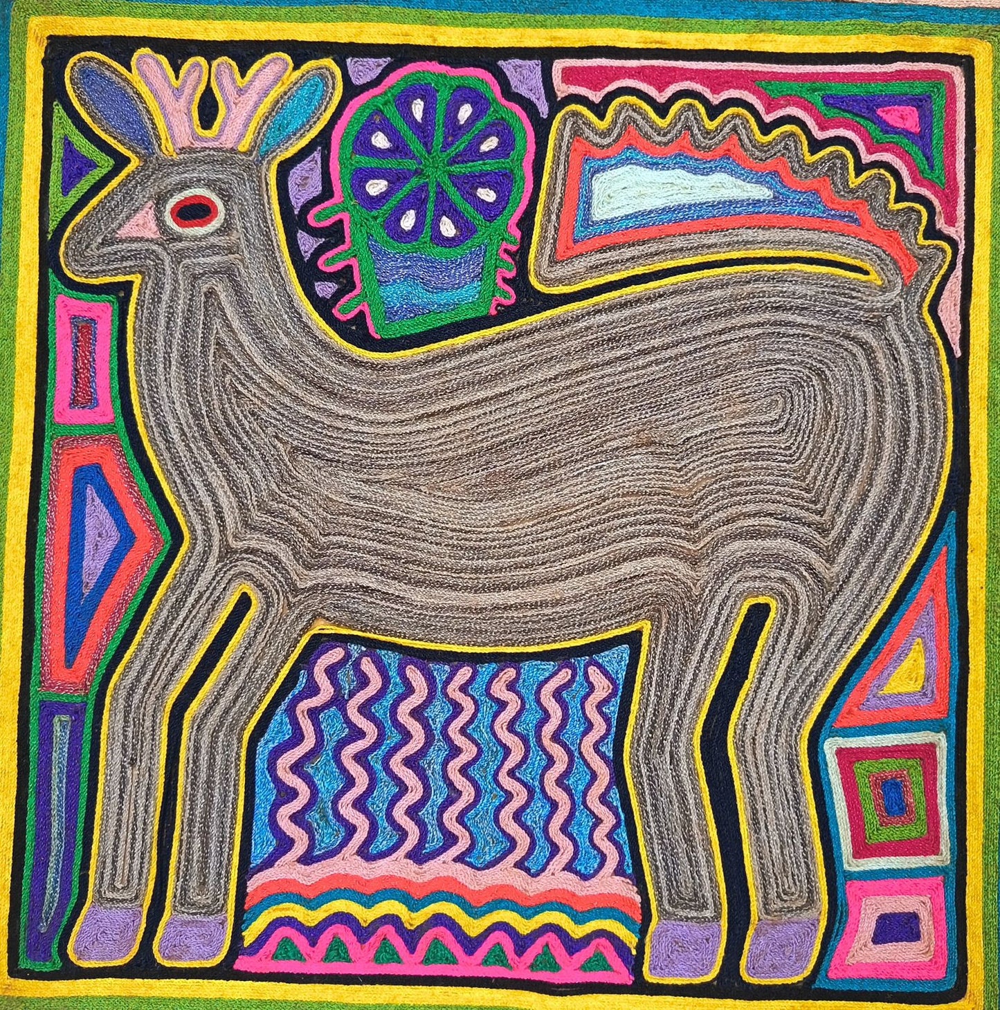 Huichol Indian Mexican Folk Art Yarn Painting by Jesus Jimenez PP9017