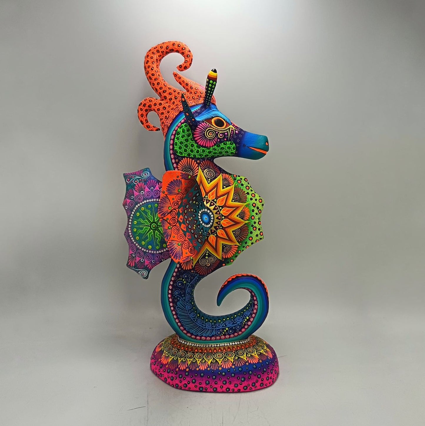 Mexican Folk Art Oaxacan Wood Carving Hand Made, Sea Horse By Luis Sosa PP9027