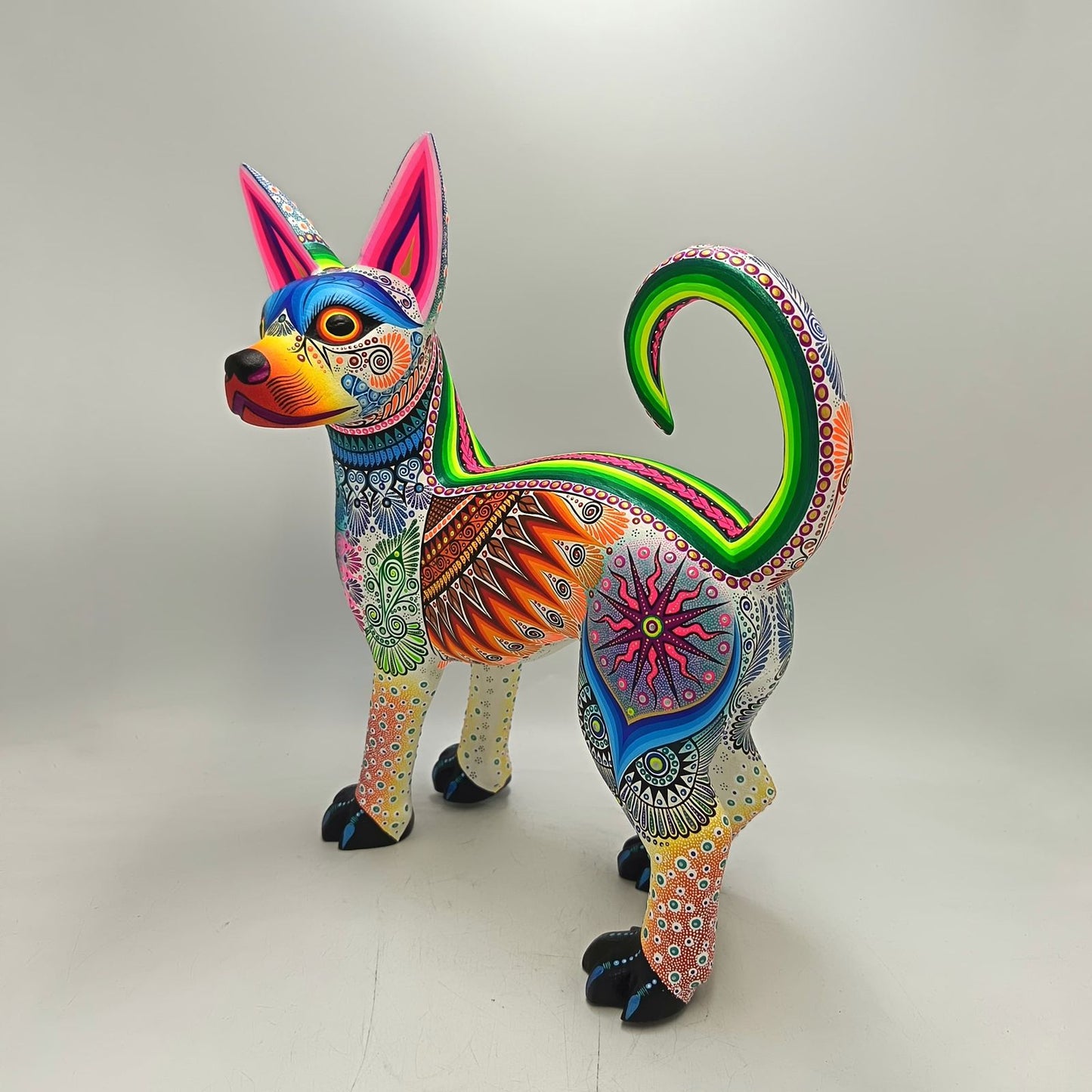 Mexican Folk Art Oaxacan Wood Carving Hand Made, Dog By Luis Sosa PP9028
