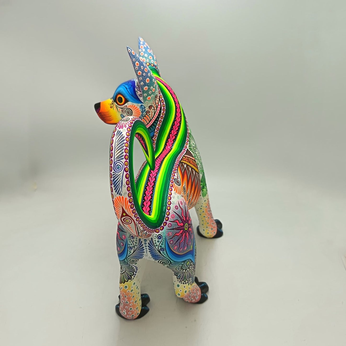Mexican Folk Art Oaxacan Wood Carving Hand Made, Dog By Luis Sosa PP9028