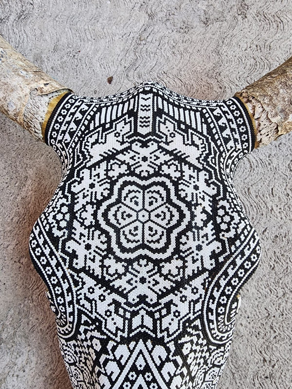 Huichol Indian Hand Beaded Bull Skull By Santos Bautista PP9044 Oaxaca