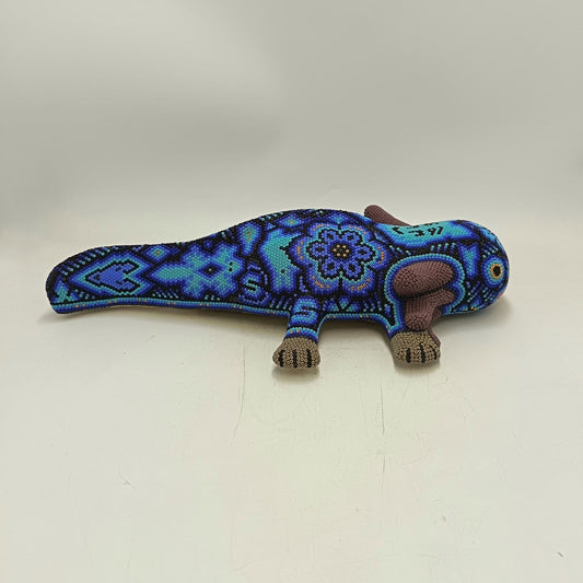 Mexican Huichol Hand Beaded Axolot By Isandro Villa Lopez PP9088