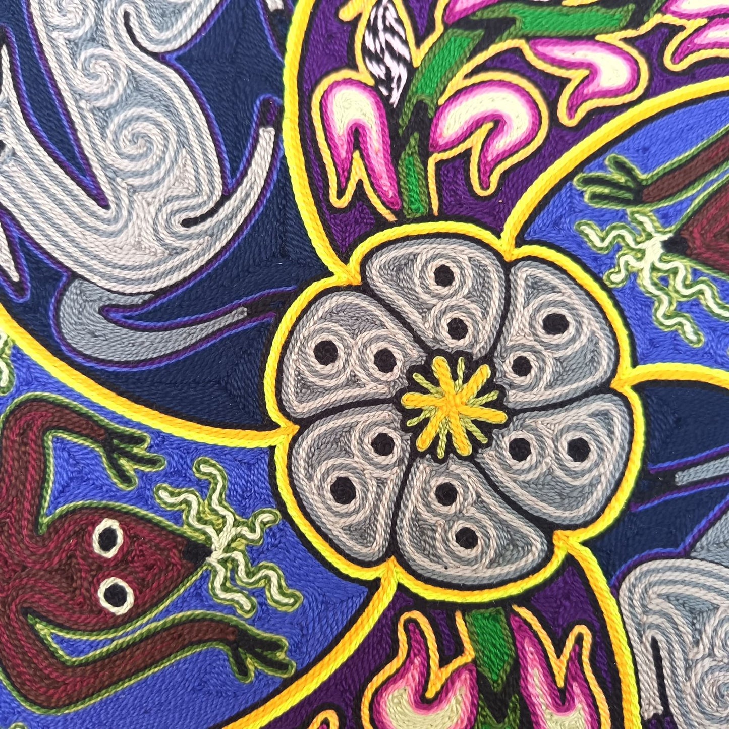 Huichol Yarn Painting Mexican Folk Art By Alfredo Meraz Reyna PP9076