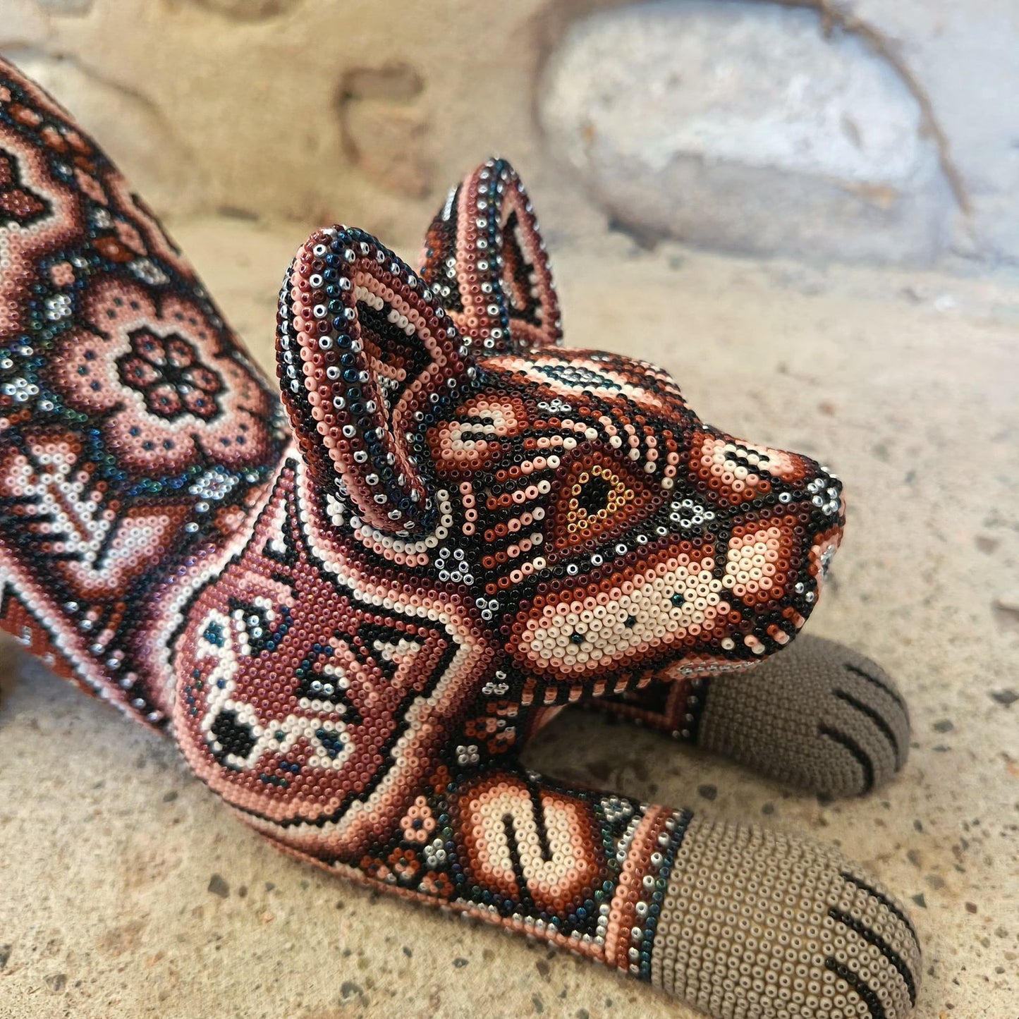 Mexican Huichol Hand Beaded Art, Cat By Isandro Villa Lopez PP9098