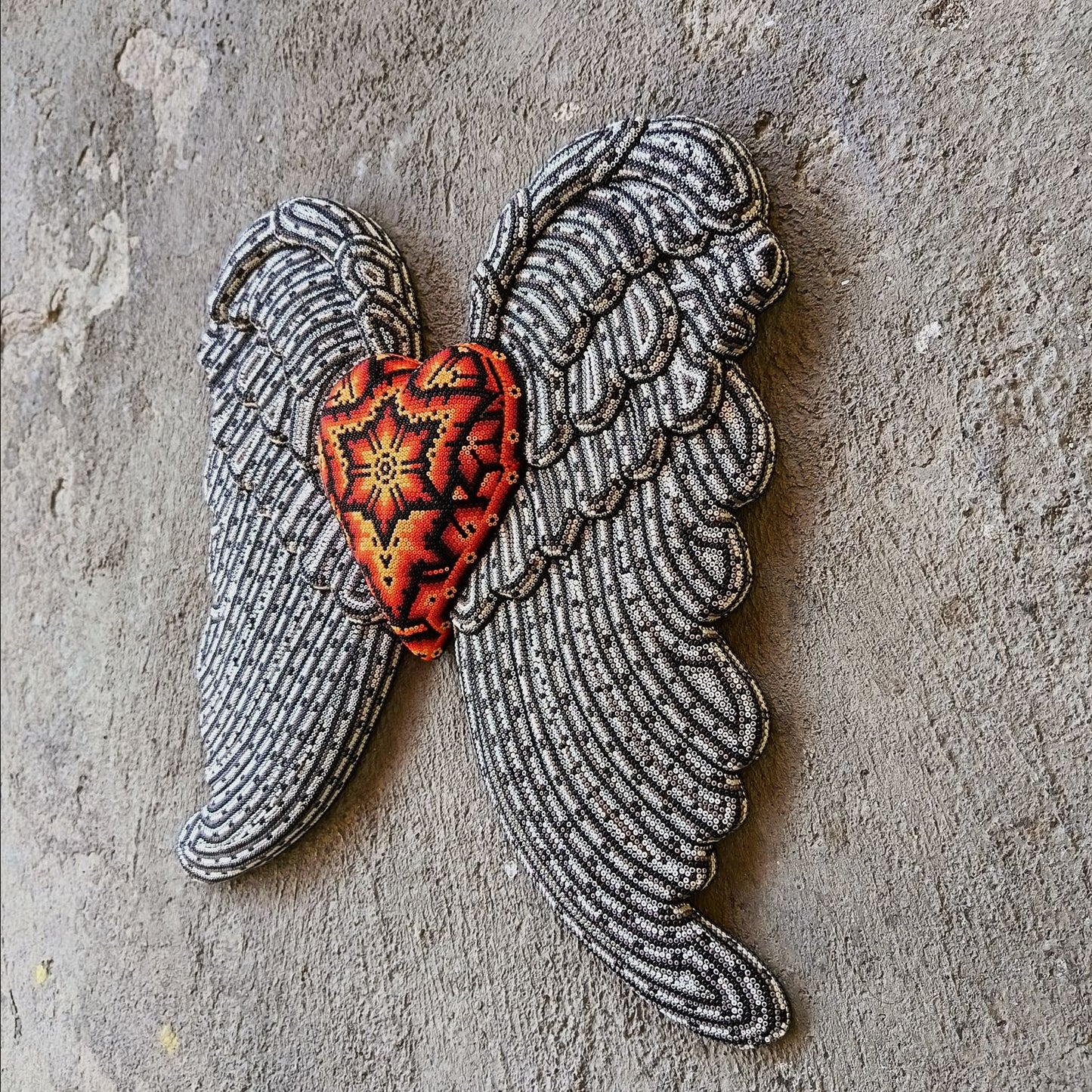 Mexican Huichol Hand Beaded Art, Heart with Wings By Isandro Villa Lopez PP9106