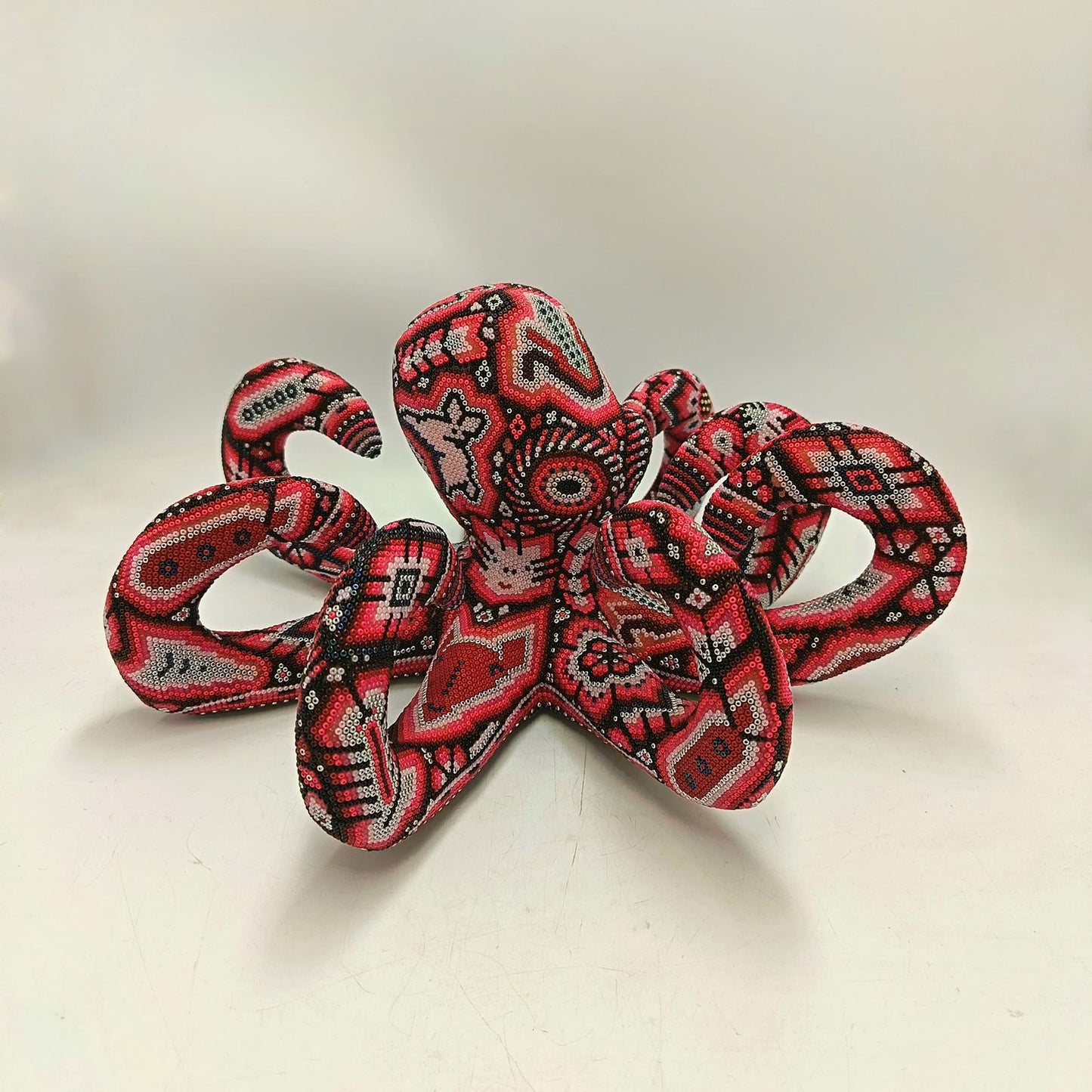 Mexican Huichol Hand Beaded Art, Octopus By Isandro Villa Lopez PP9103