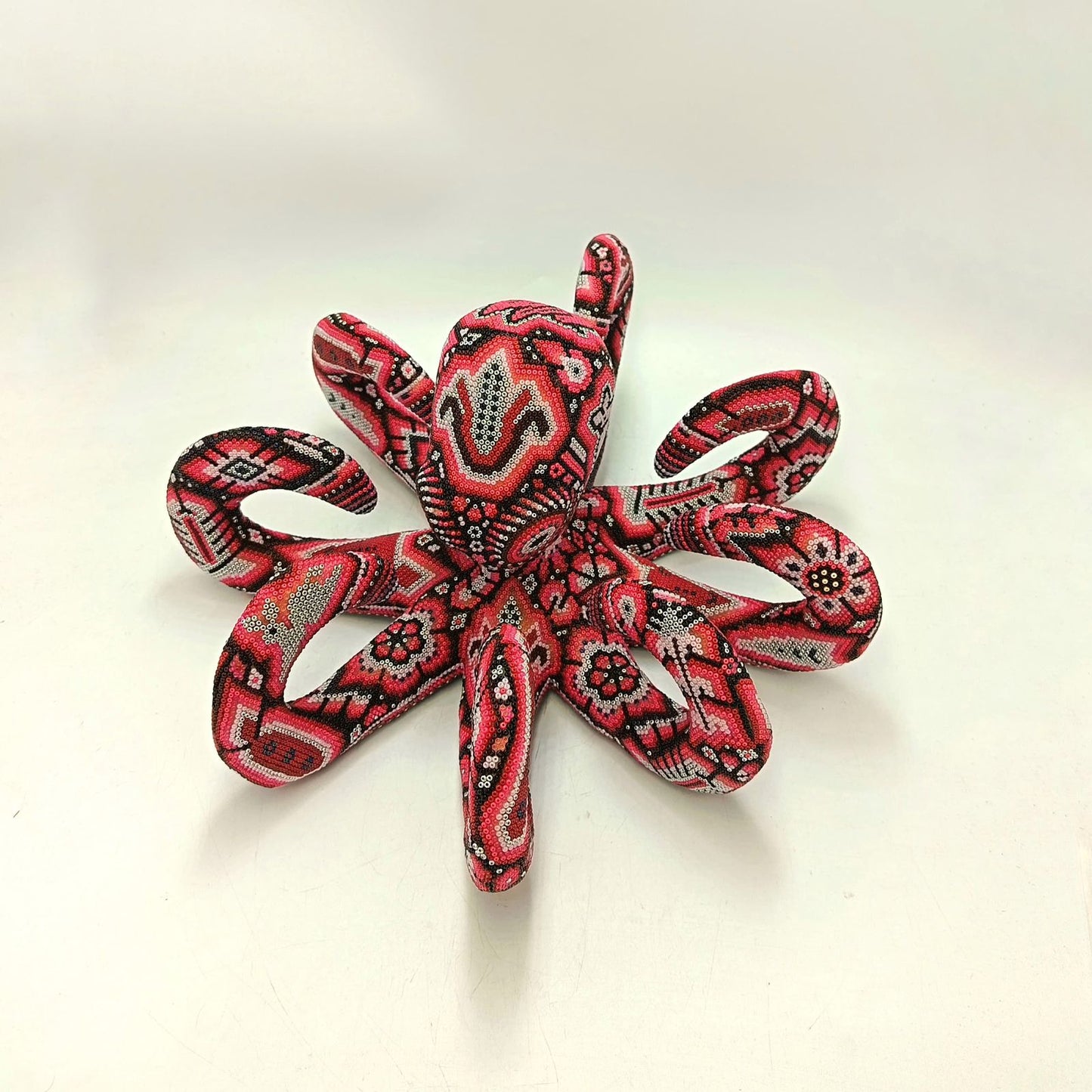 Mexican Huichol Hand Beaded Art, Octopus By Isandro Villa Lopez PP9103