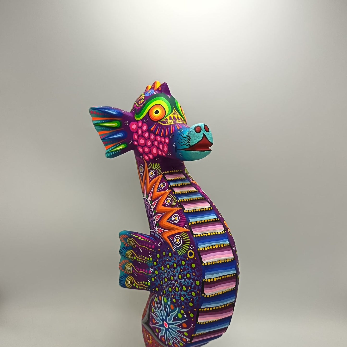 Oaxacan Wood Carving Hand Made Sea Horse By Cesar Melchor Ojeda PP9121