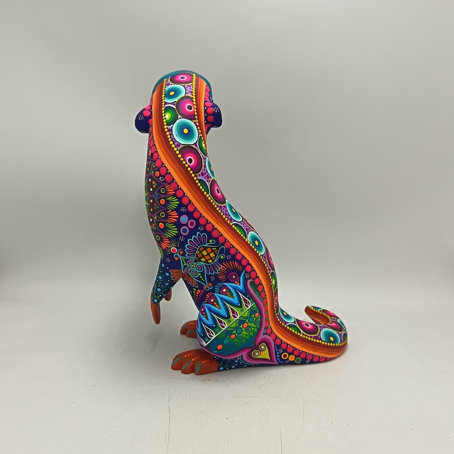 Oaxacan Wood Carving Hand Made Otter By Cesar Melchor Ojeda PP9122