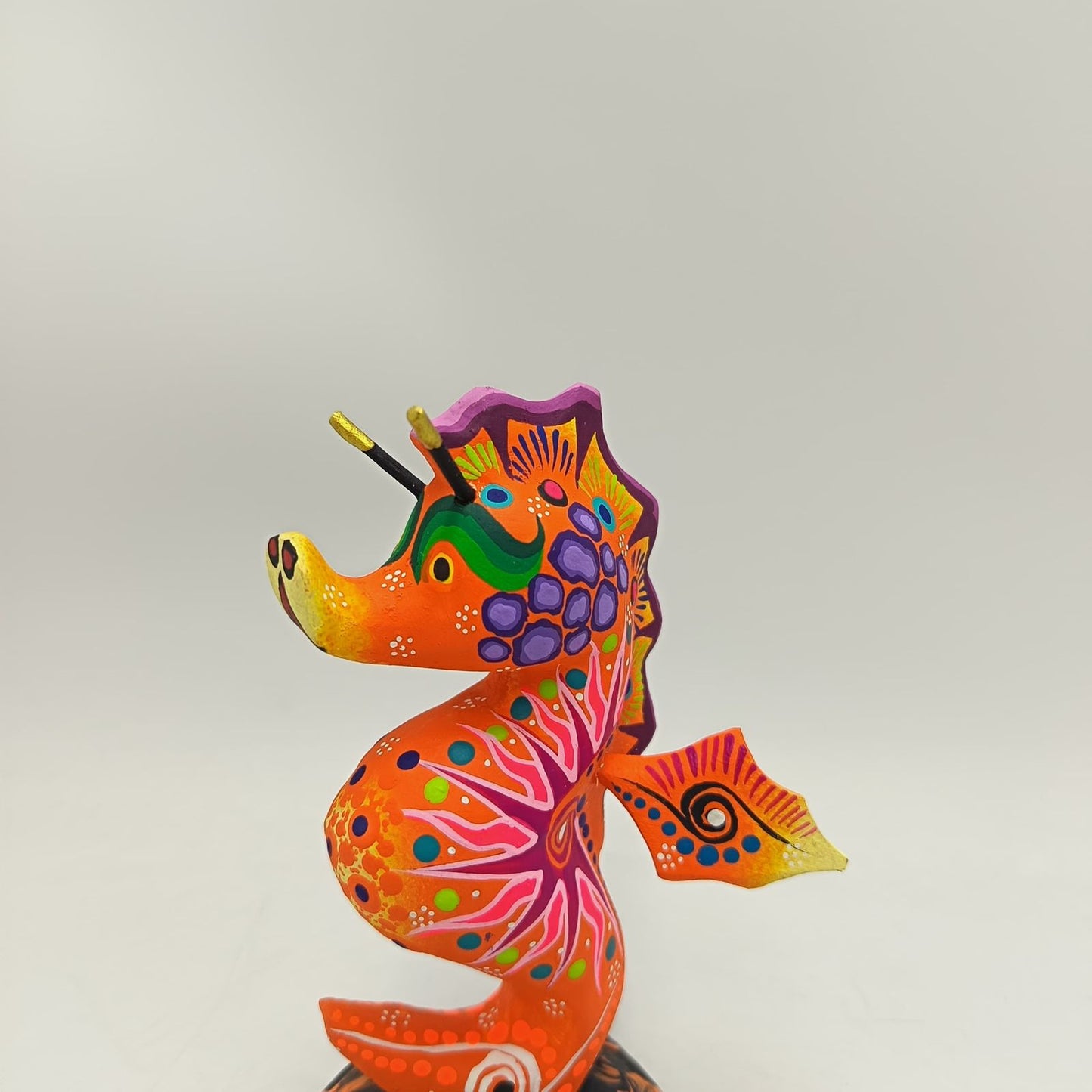 Oaxacan Wood Carving Hand Made Sea Horse By Estudio 2403 PP9126