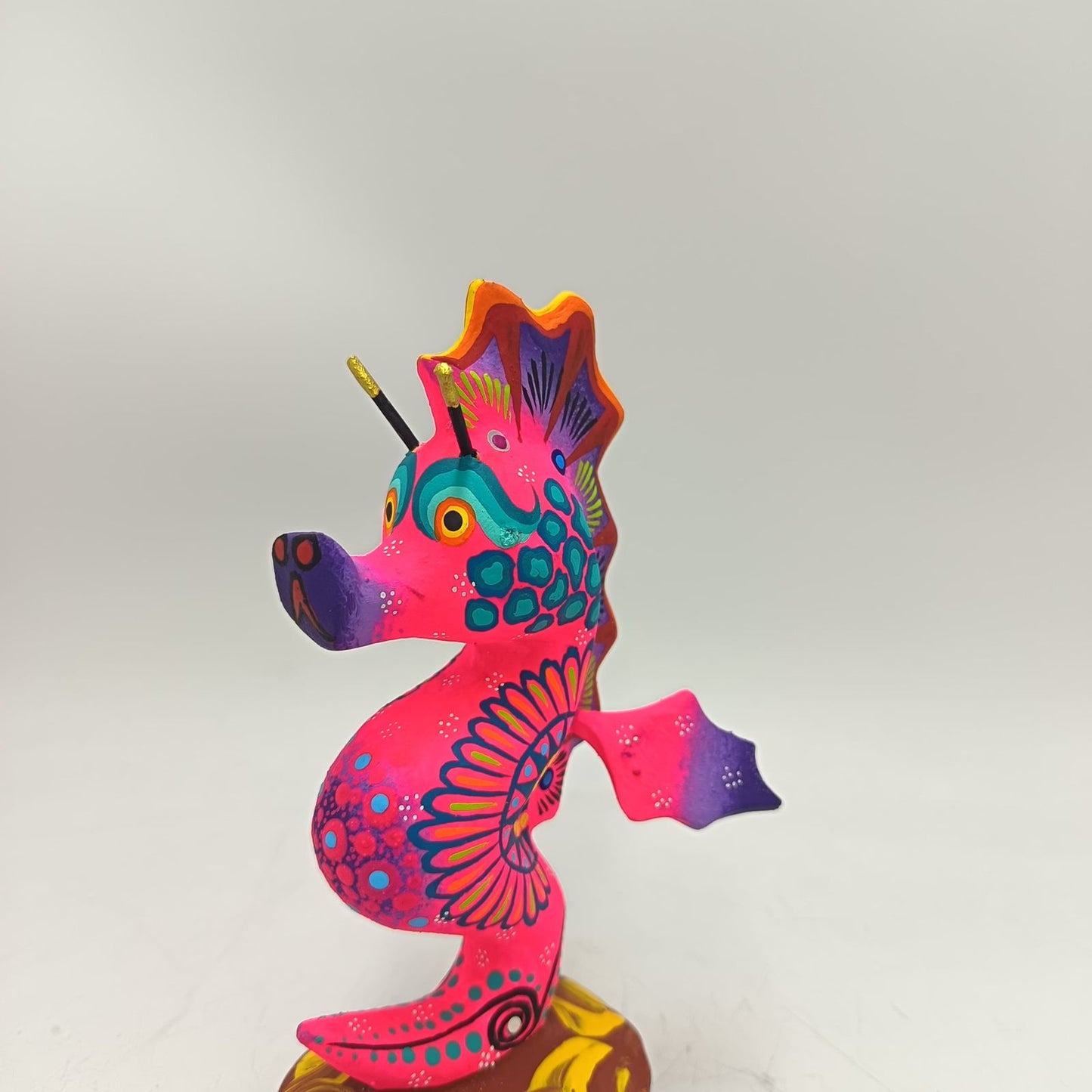 Oaxacan Wood Carving Hand Made Sea Horse By Estudio 2403 PP9130