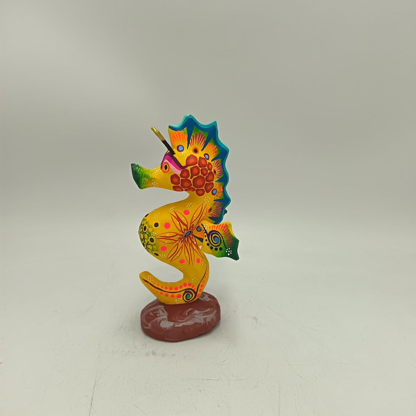 Oaxacan Wood Carving Hand Made Sea Horse By Estudio 2403 PP9134