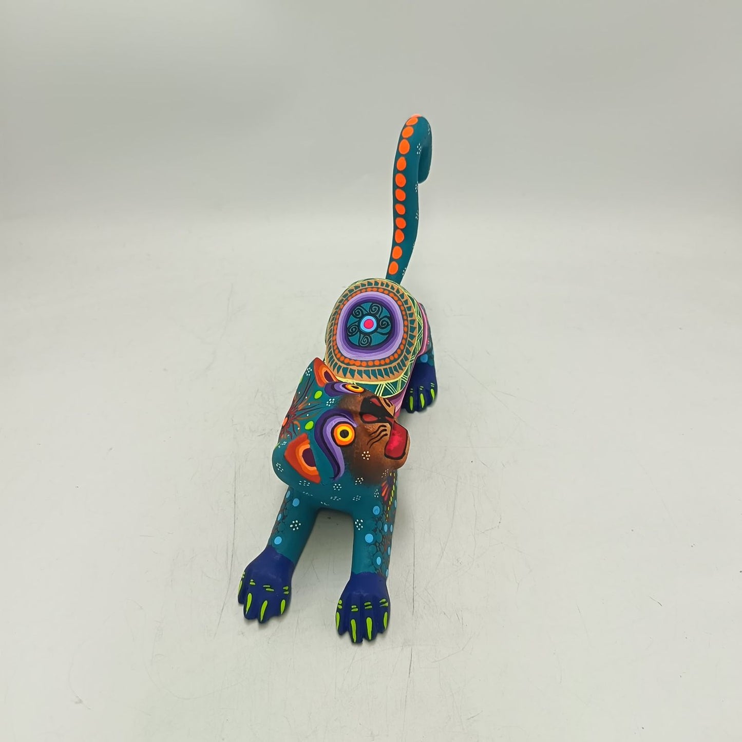 Oaxacan Wood Carving Hand Made Cat By Estudio 2403 PP9137
