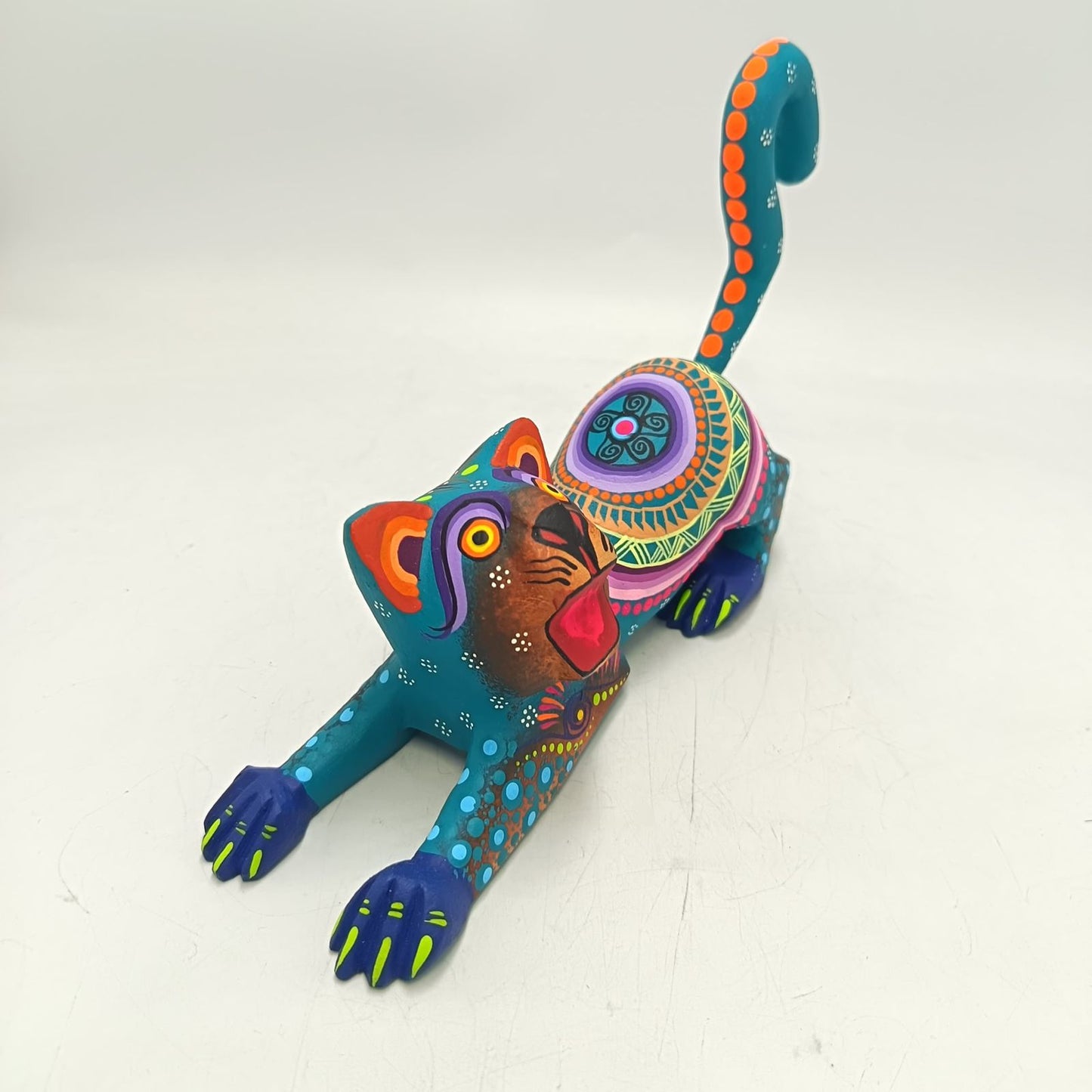 Oaxacan Wood Carving Hand Made Cat By Estudio 2403 PP9142