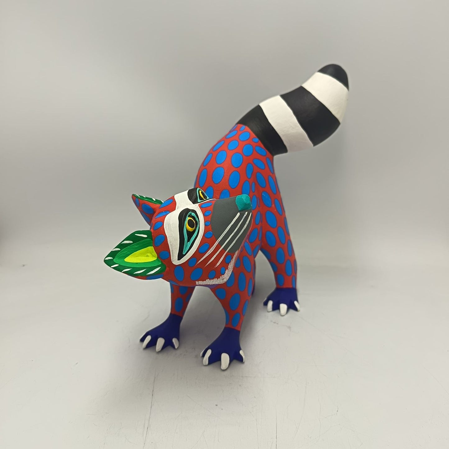Oaxacan Wood Carving Hand Made, Racoon By Armando Jimenez PP9153