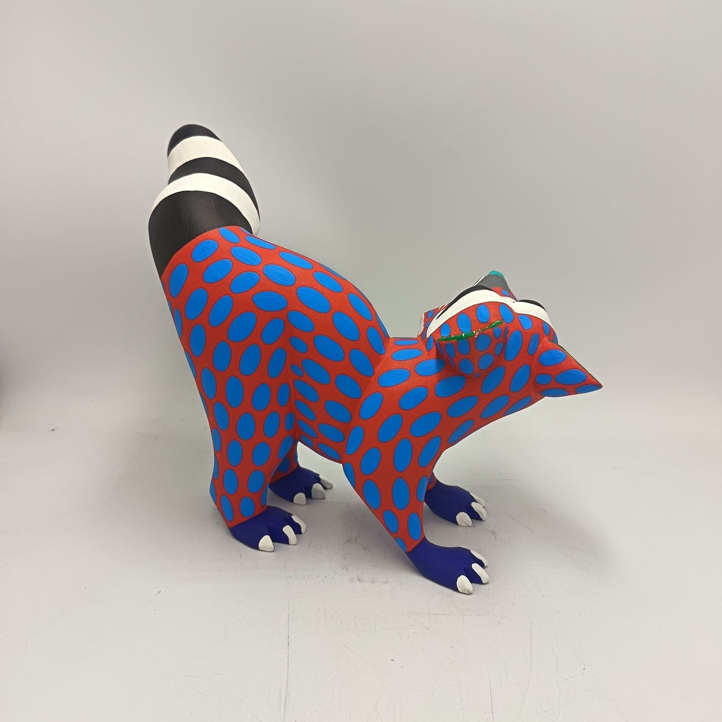 Oaxacan Wood Carving Hand Made, Racoon By Armando Jimenez PP9153