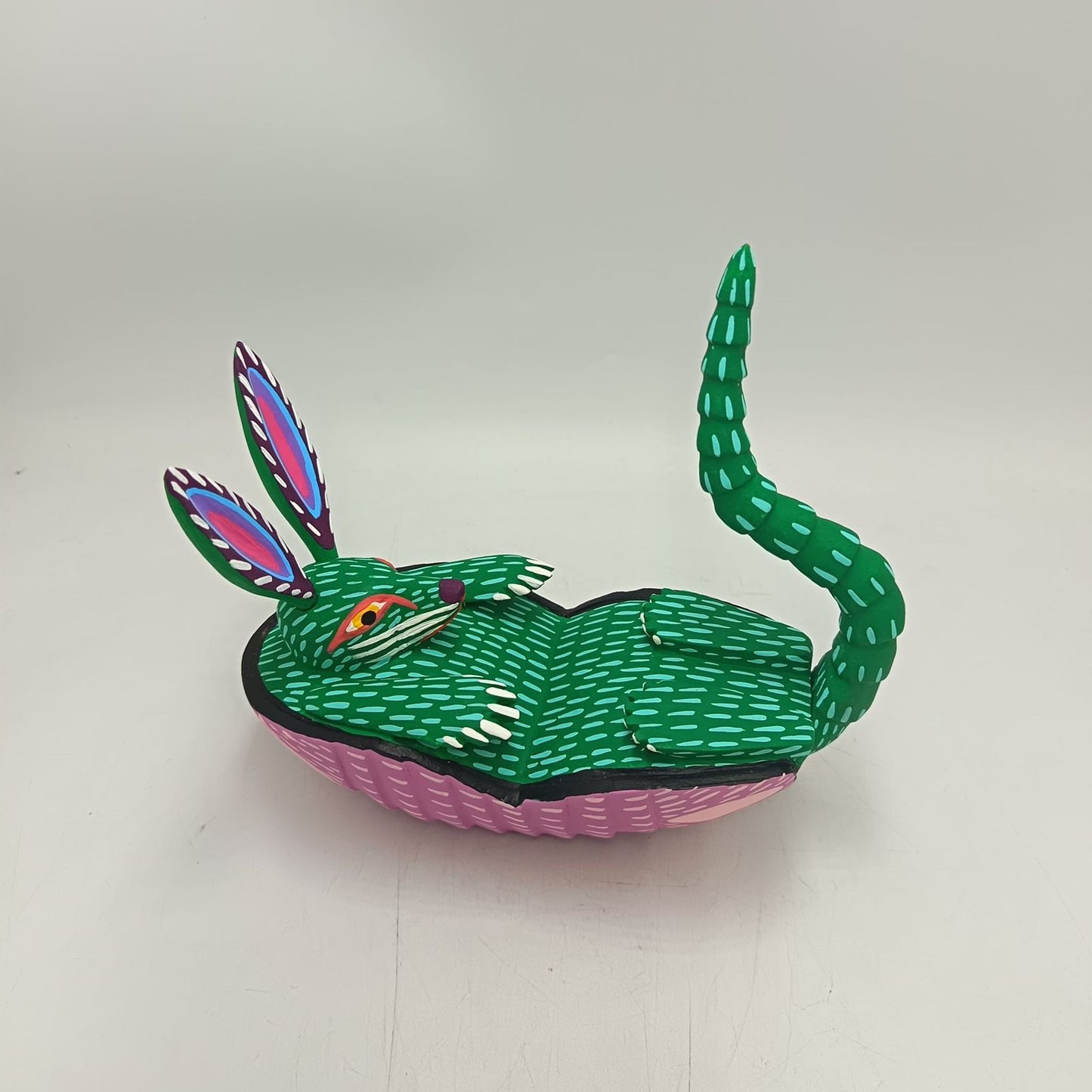 Oaxacan Wood Carving Hand Made, Armadillo By Armando Jimenez PP9156