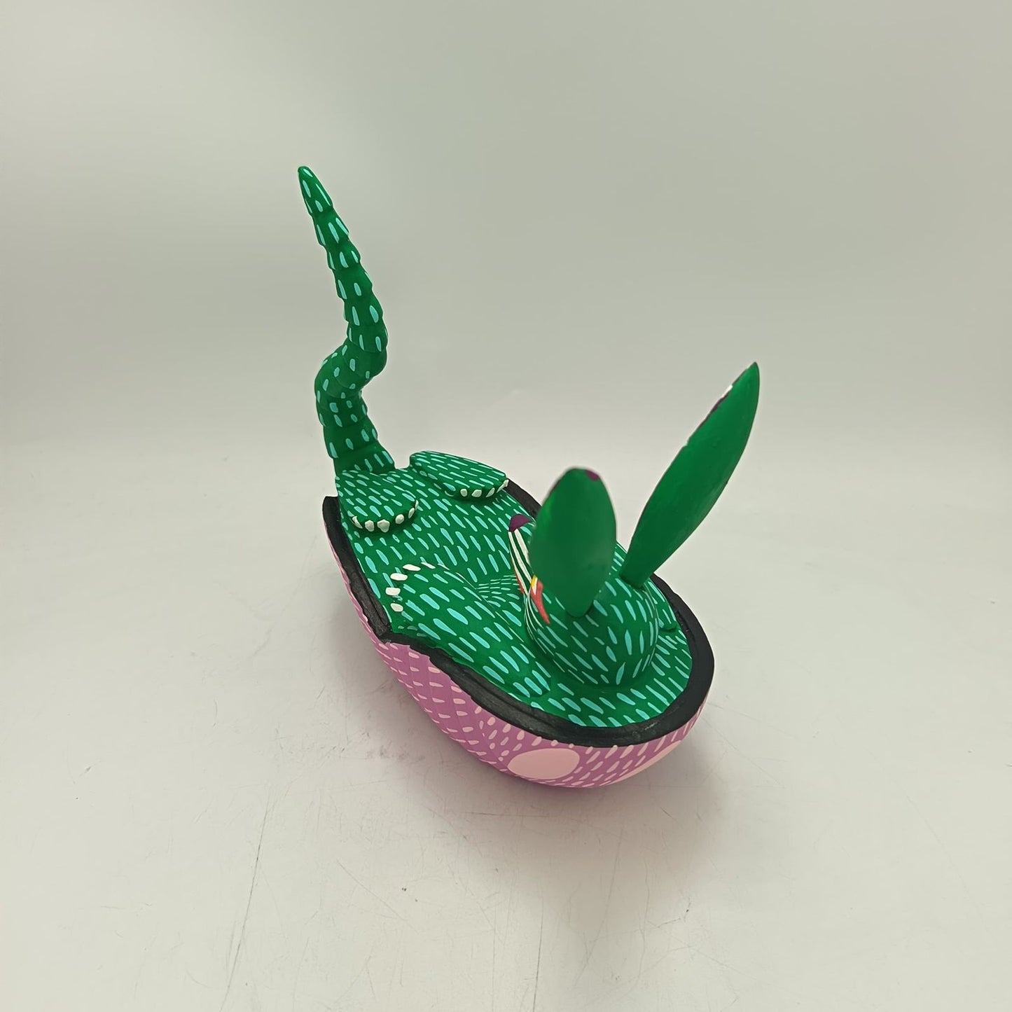 Oaxacan Wood Carving Hand Made, Armadillo By Armando Jimenez PP9156