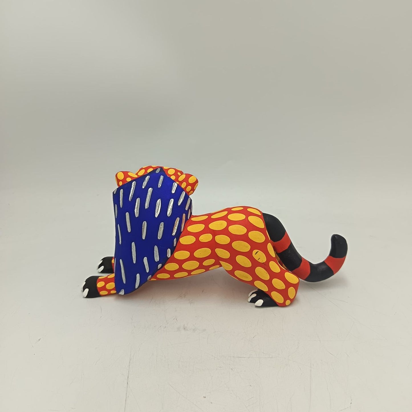 Oaxacan Wood Carving Hand Made, Lion By Armando Jimenez PP9157